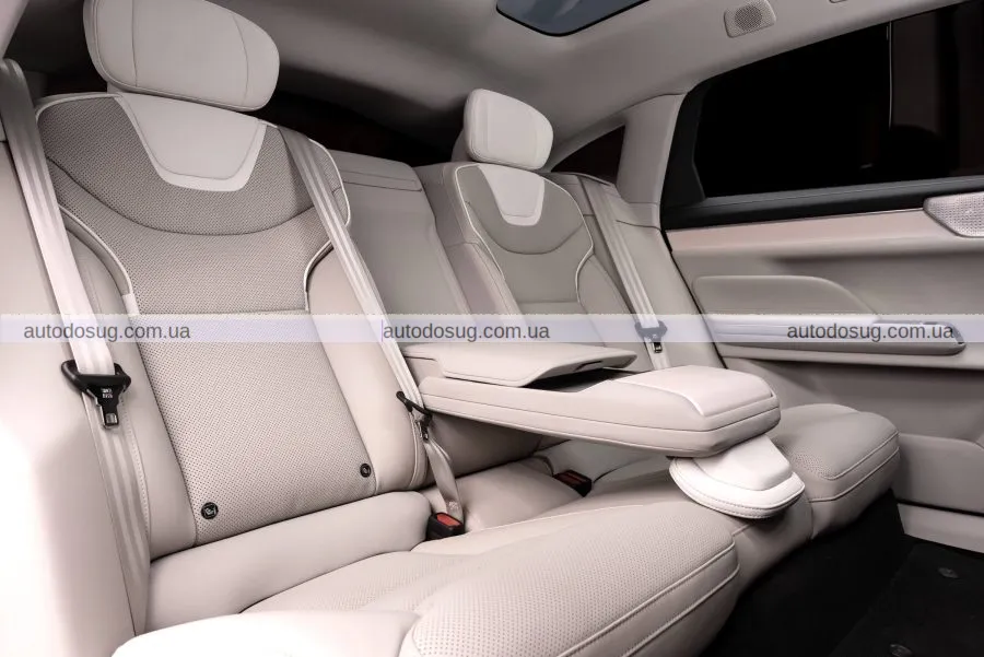 Volvo ES90: стильний конкурент BMW i5 із збільшеним запасом ходу