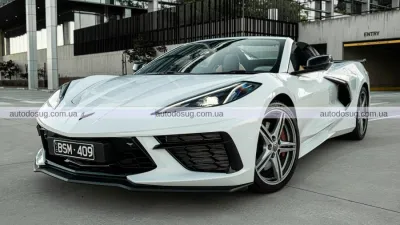 Вражаючий Chevrolet Corvette Convertible Z51 2025