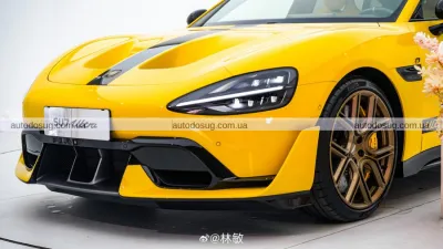 Xiaomi опиняється в центрі скандалу через карбоновий капот і розлючених власників