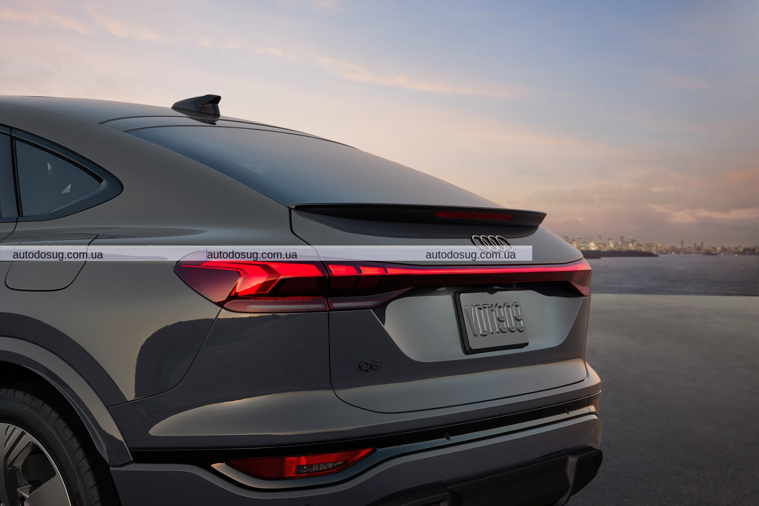 Audi розширює лінійку електромобілів новими кросоверами Q6 і SQ6 Sportback e-tron