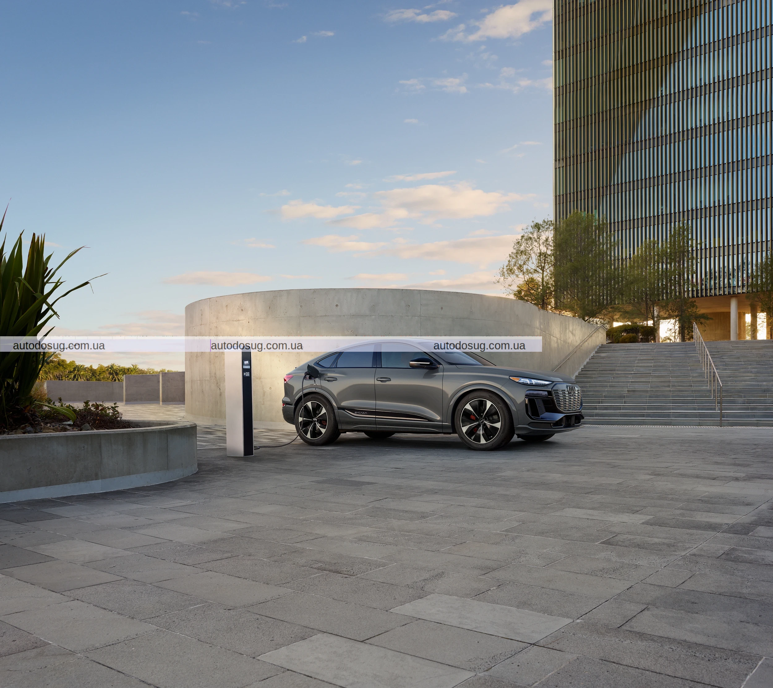 Audi розширює лінійку електромобілів новими кросоверами Q6 і SQ6 Sportback e-tron