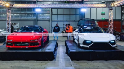 Autotique презентує нові кузовні комплекти для Honda NSX