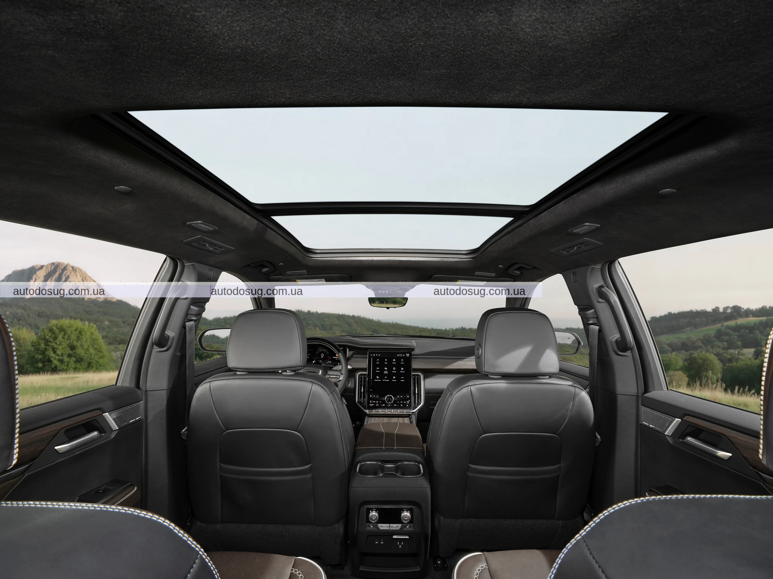 GMC представляє флагманський кросовер Acadia Denali Ultimate 2026 року