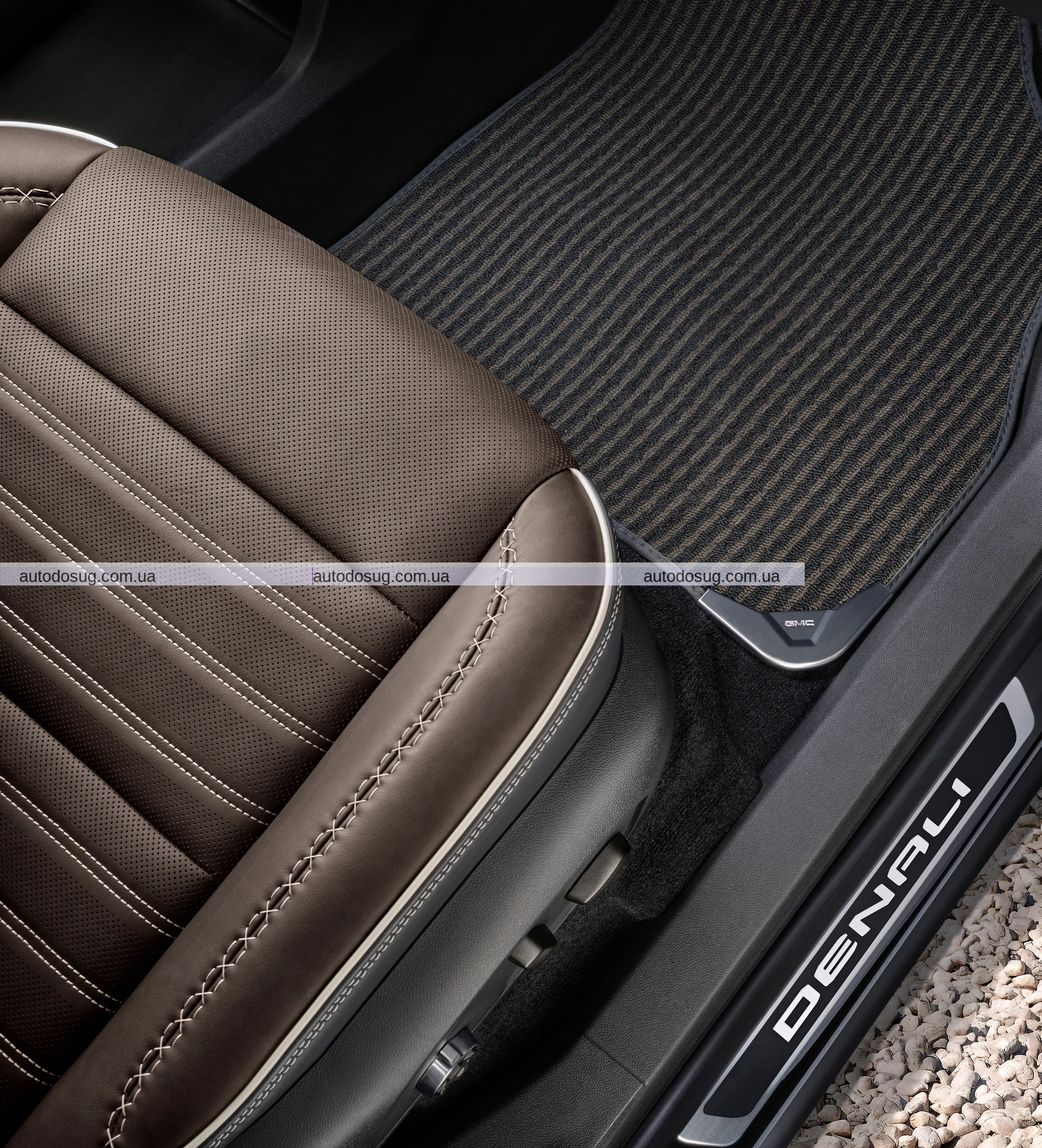 GMC представляє флагманський кросовер Acadia Denali Ultimate 2026 року