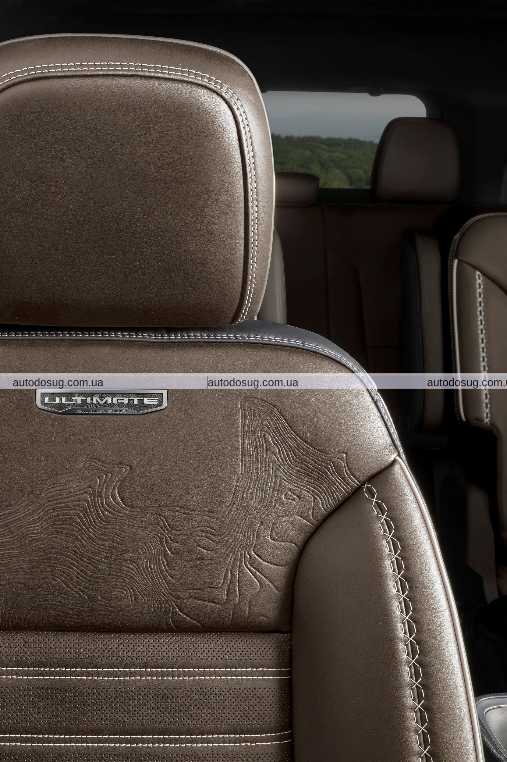 GMC представляє флагманський кросовер Acadia Denali Ultimate 2026 року