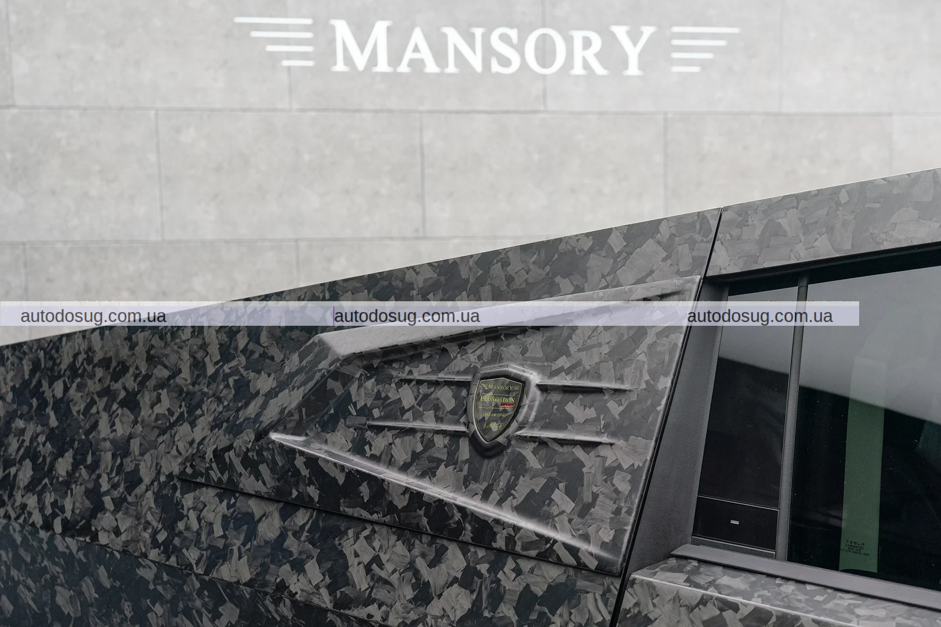Mansory представив оновлений Tesla Cybertruck