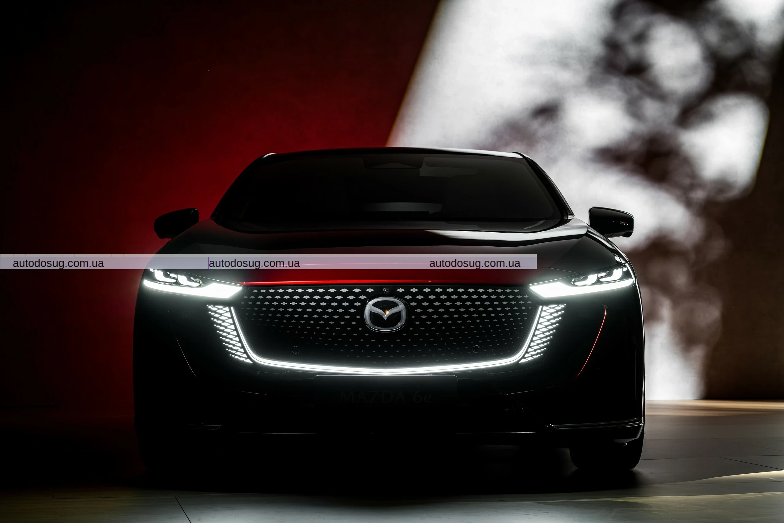 Mazda 6e виходить на європейські дороги з двома варіантами батарей та преміальними рівнями оснащення