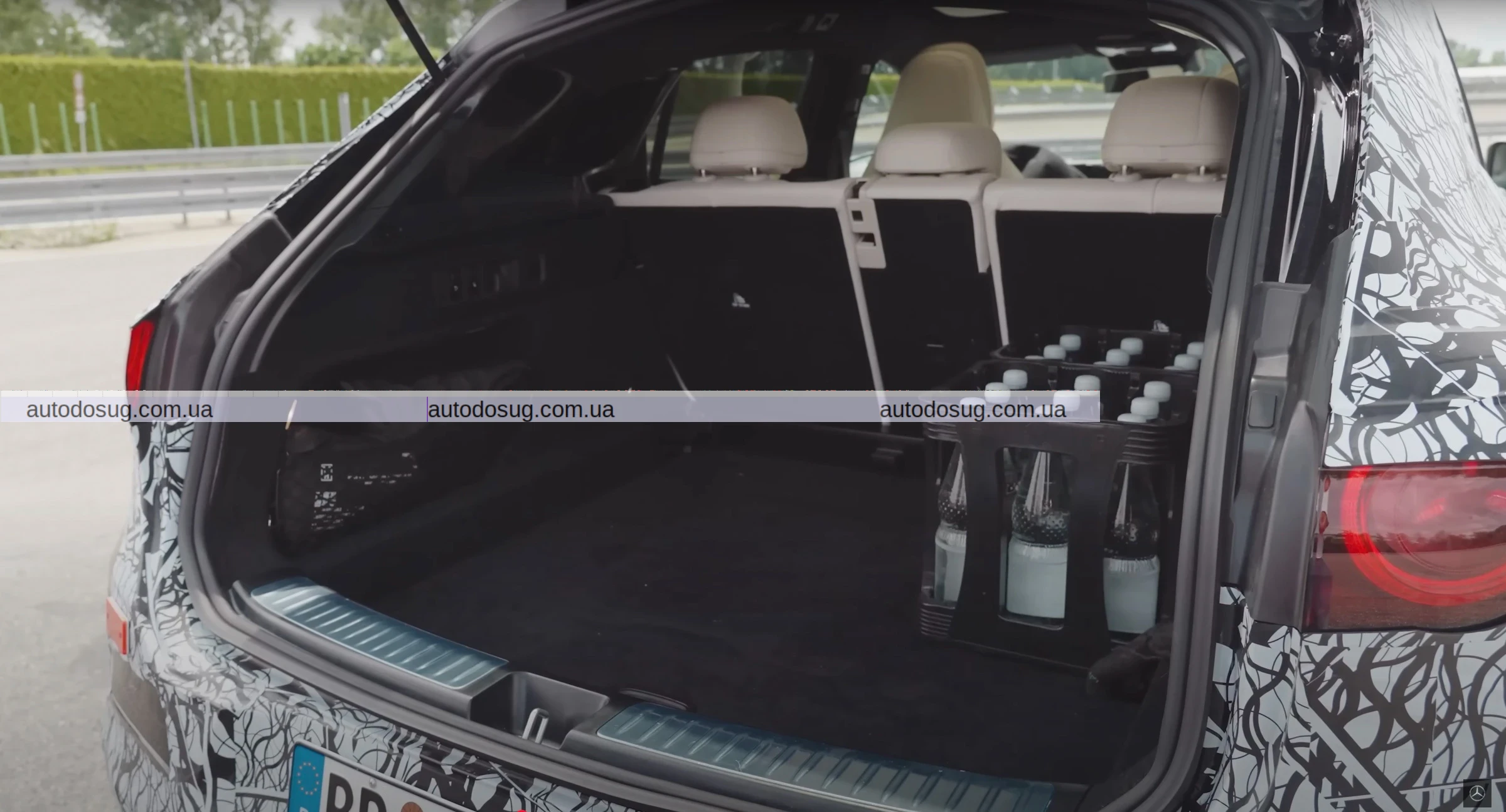 Mercedes розкриває деталі нового електричного GLC