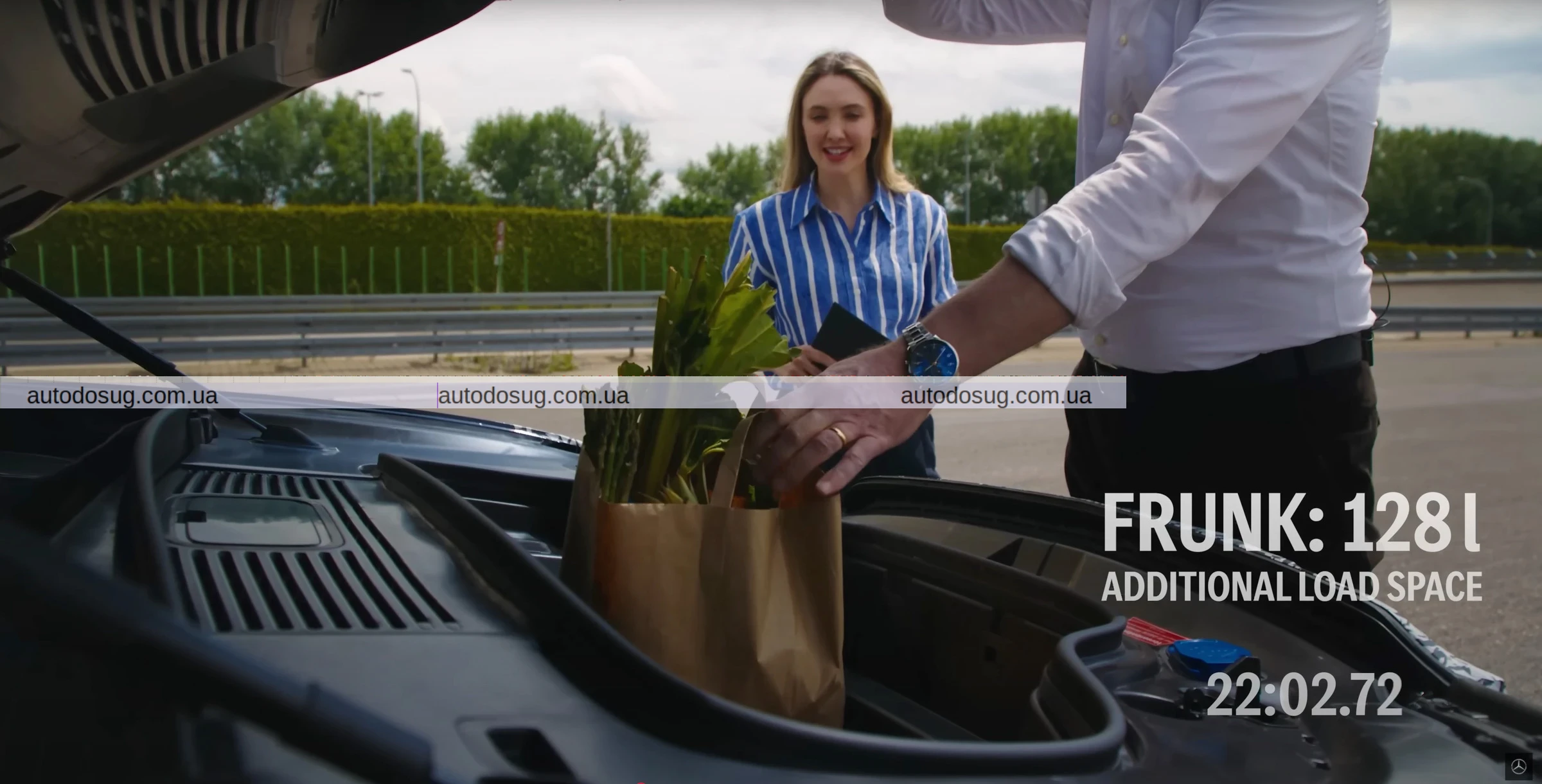 Mercedes розкриває деталі нового електричного GLC