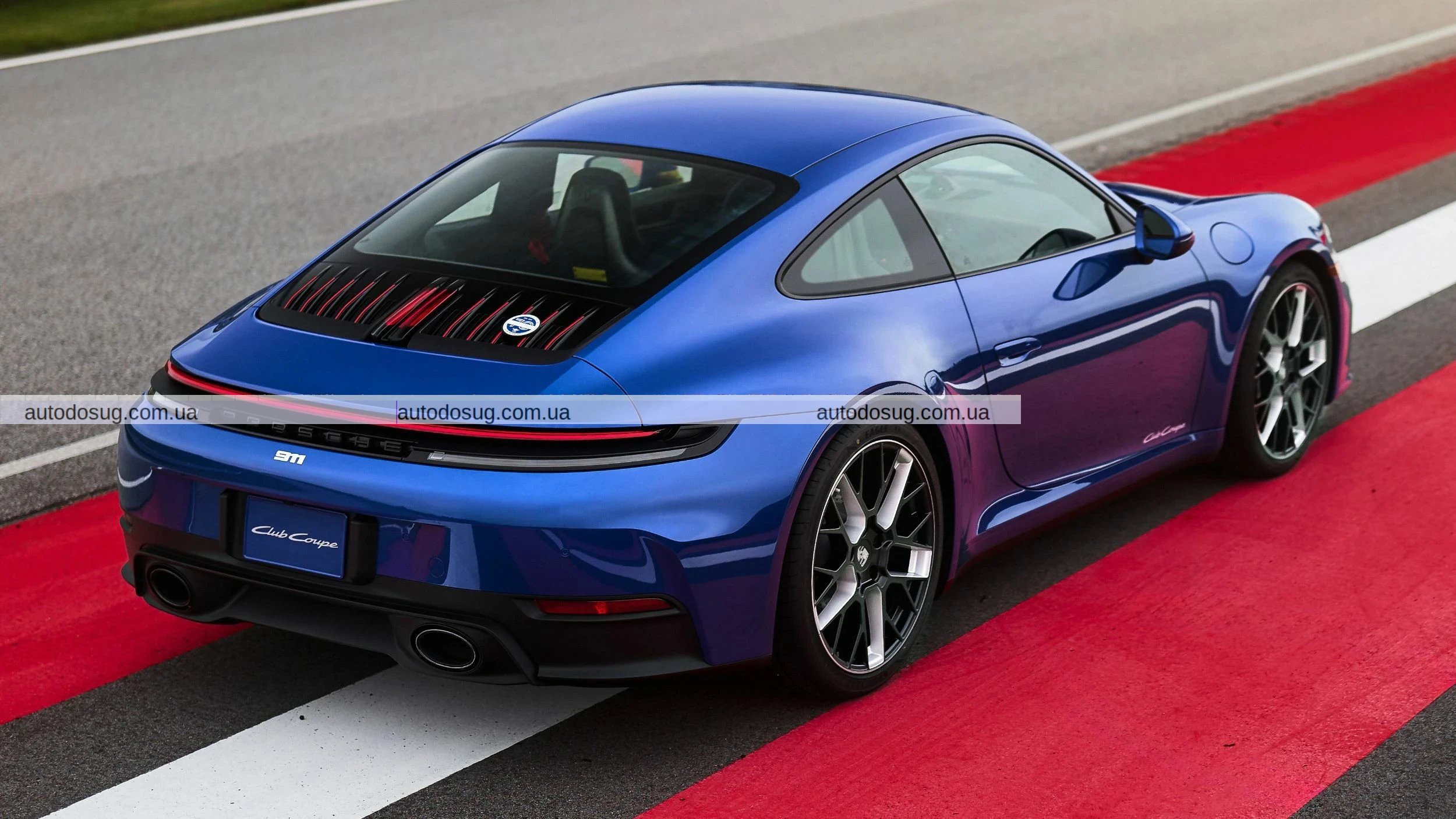 Porsche випускає обмежену серію 911 Club Coupe