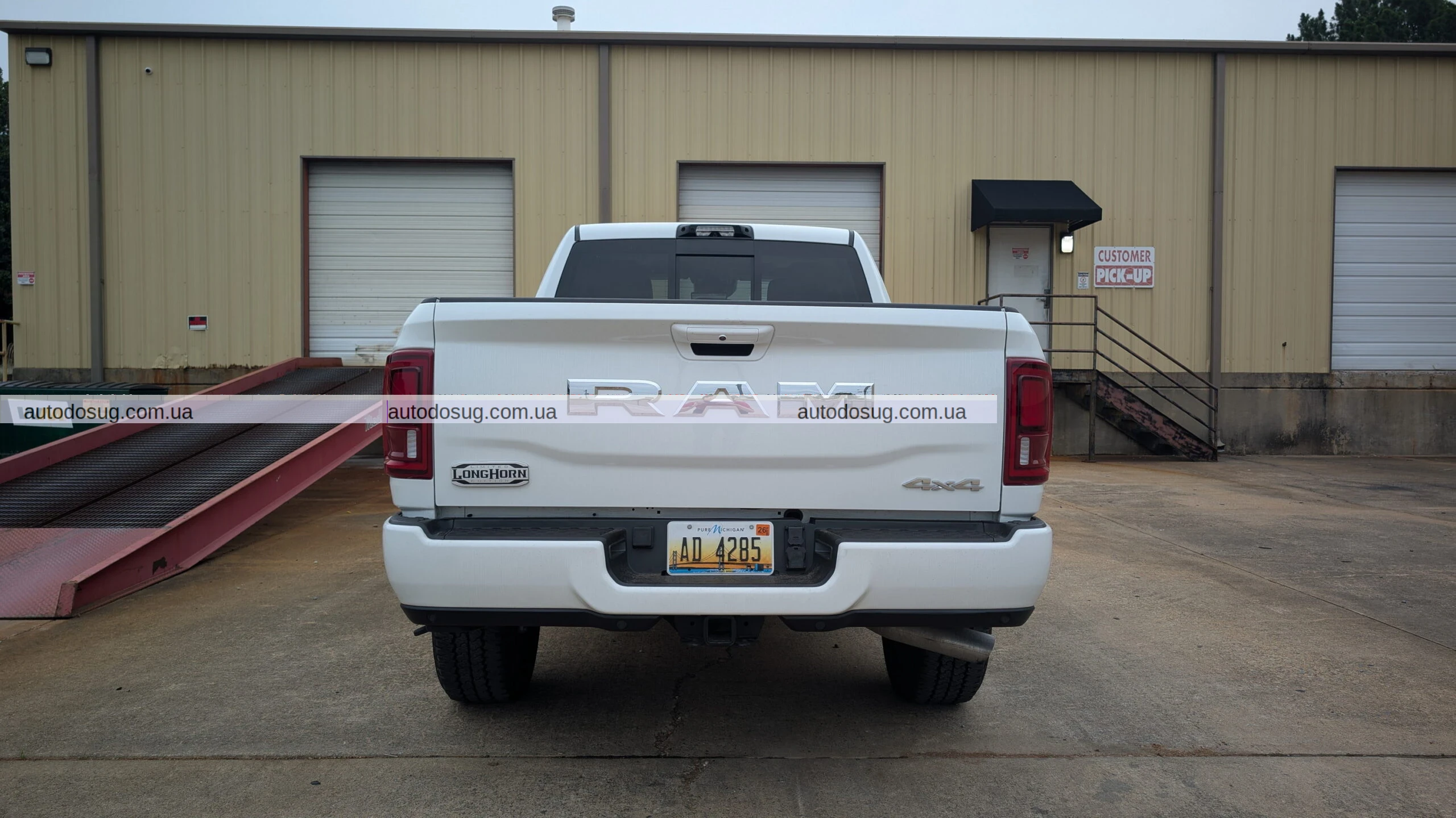 Ram випускає новий дизельний пікап 2500