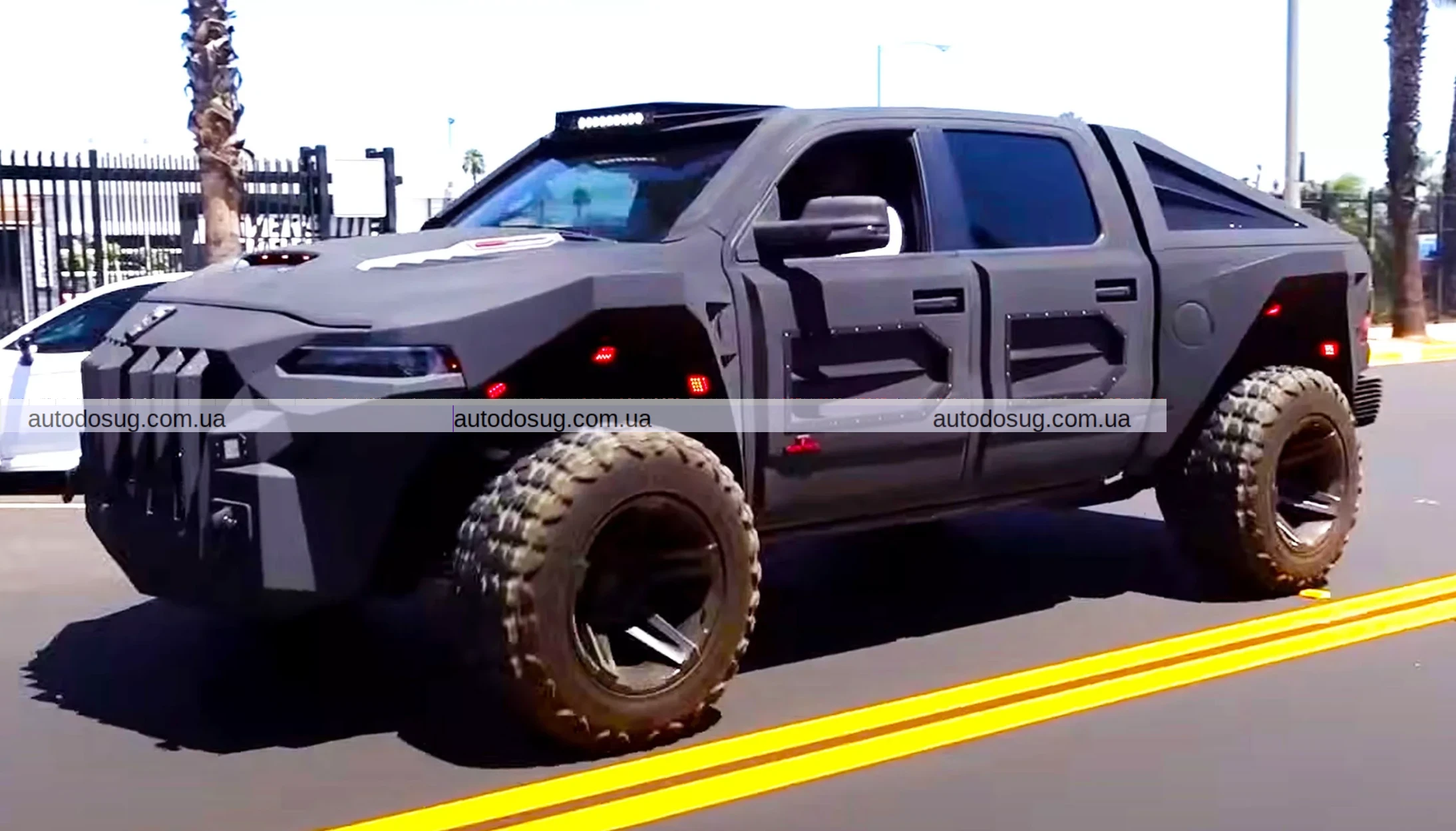 Шакіл О'Ніл отримує унікальний Ram 1500 TRX