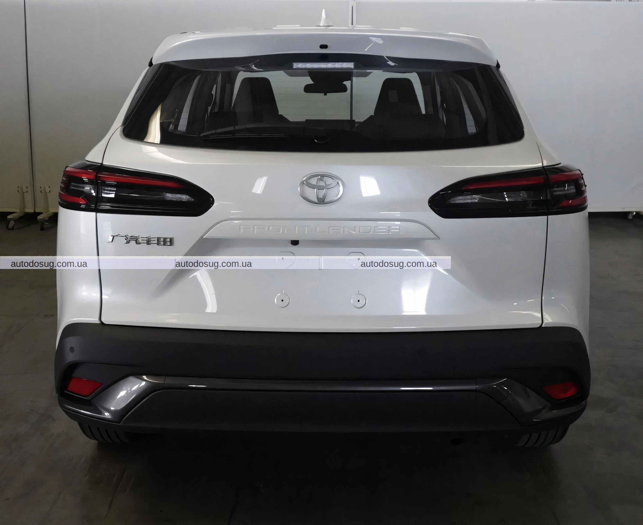 Toyota готує оновлення Corolla Cross і Frontlander