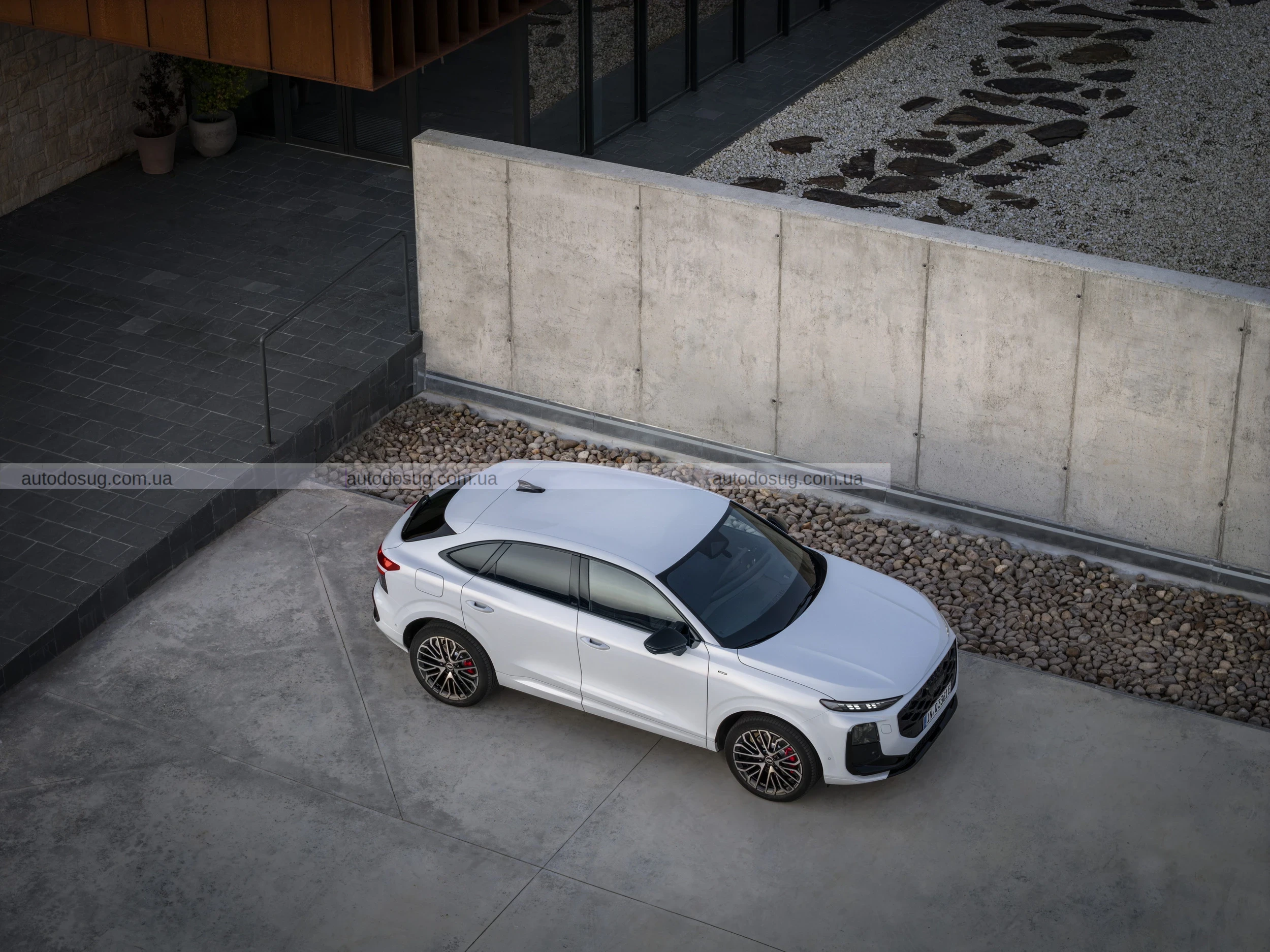 Audi представляє стильний купе-кросовер Q3 Sportback 2026