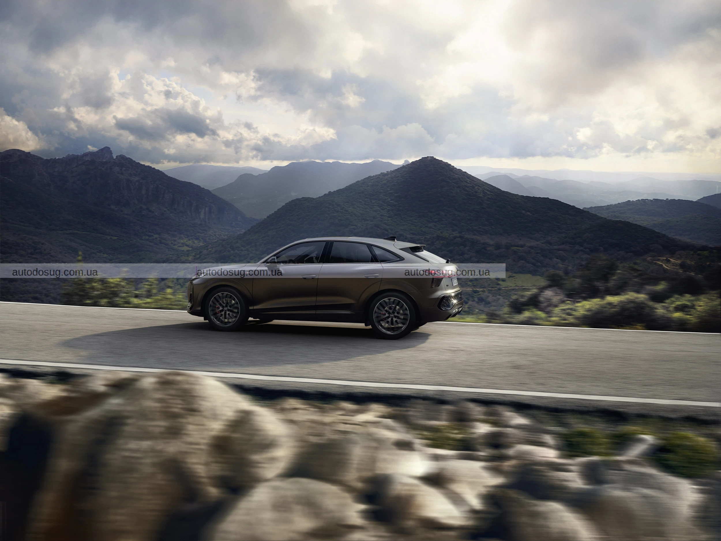 Audi представляє стильний купе-кросовер Q3 Sportback 2026