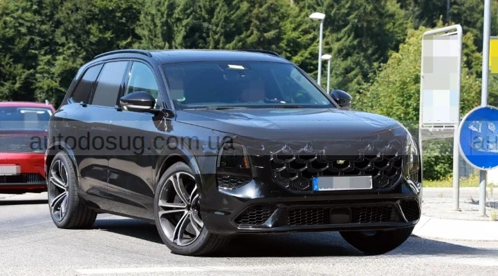 Audi SQ7 2027 засняли без камуфляжу