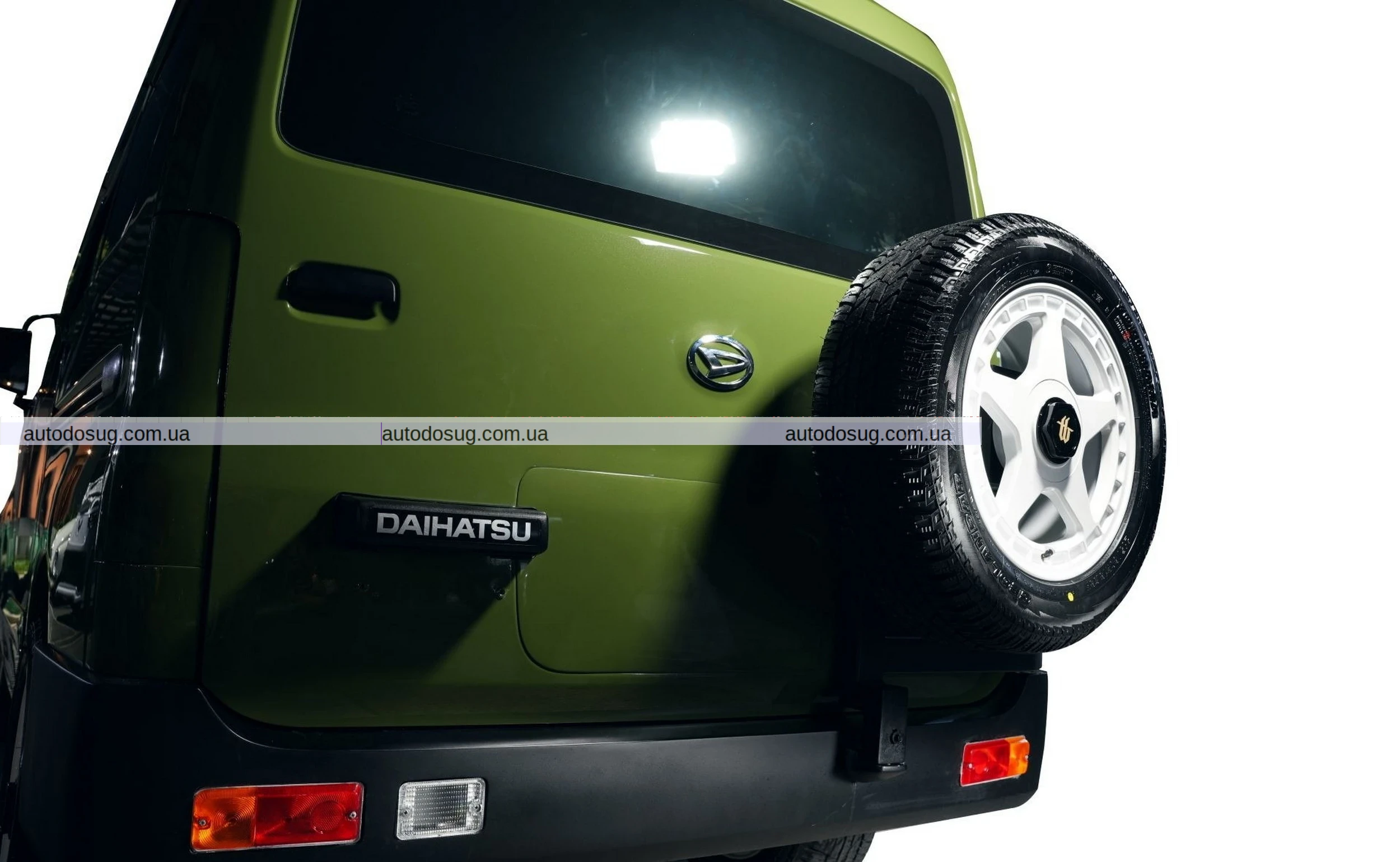 Daihatsu представила три унікальні кастомні моделі на GIAS 2025