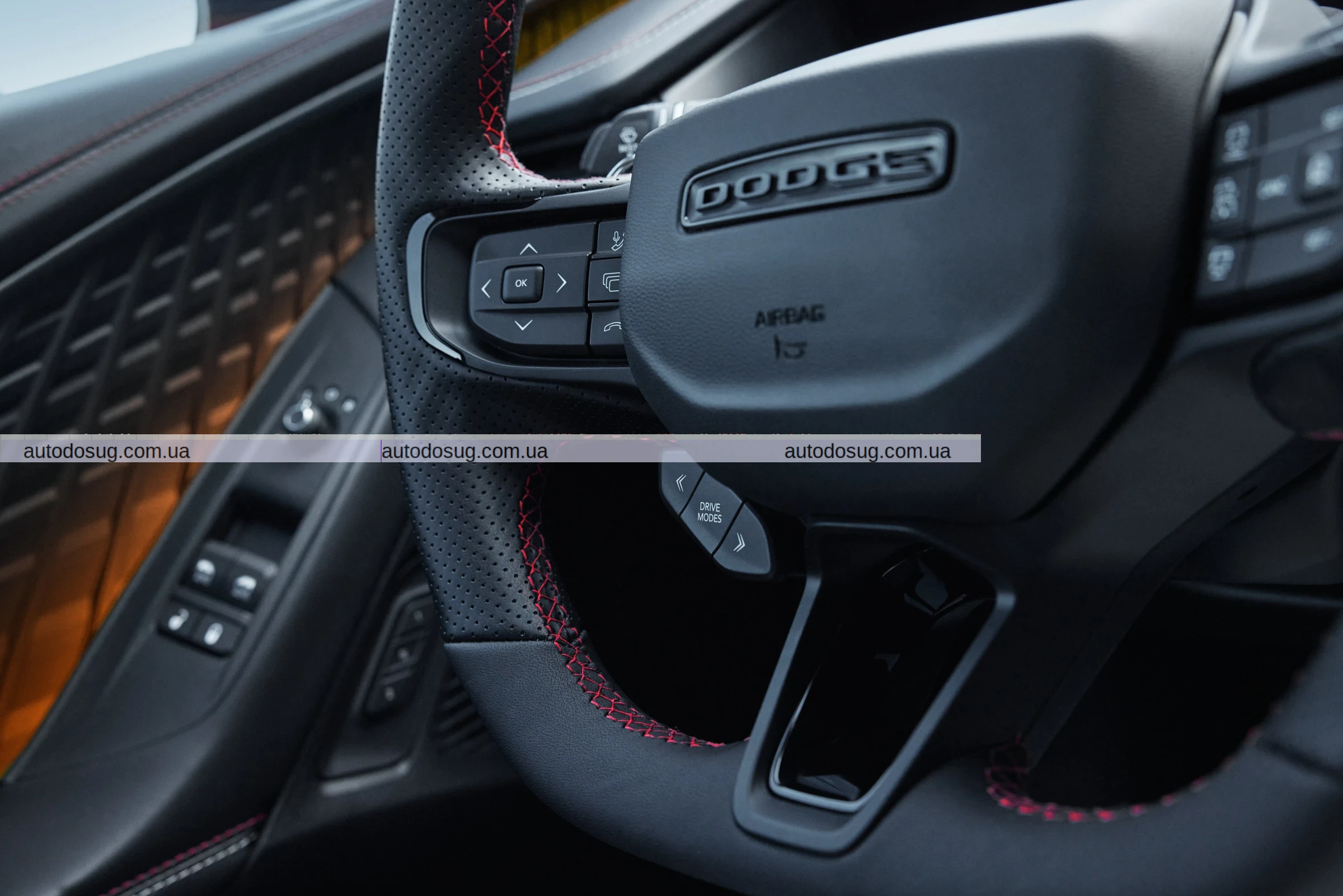 Dodge представила Charger з двигуном внутрішнього згоряння