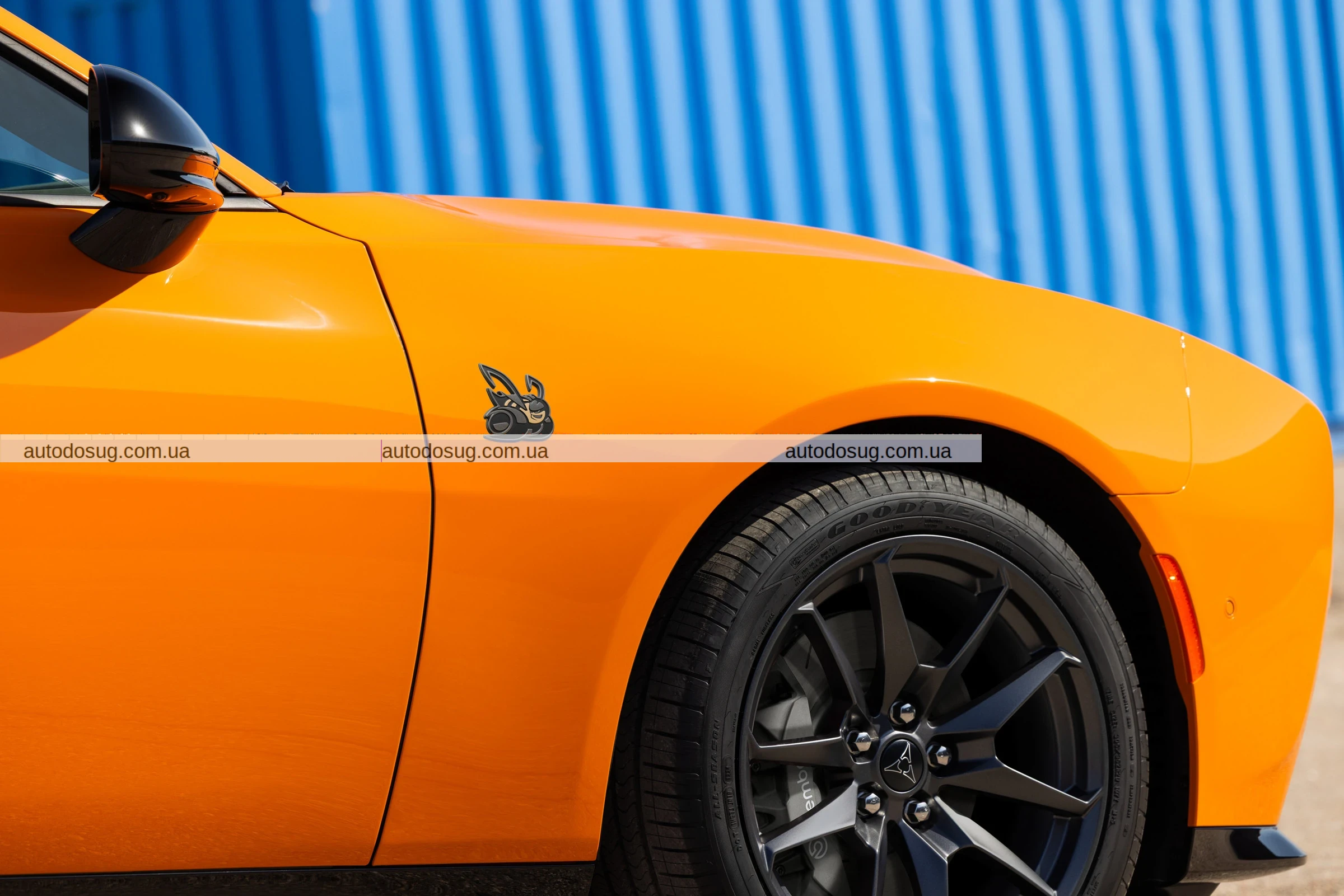 Dodge представила Charger з двигуном внутрішнього згоряння