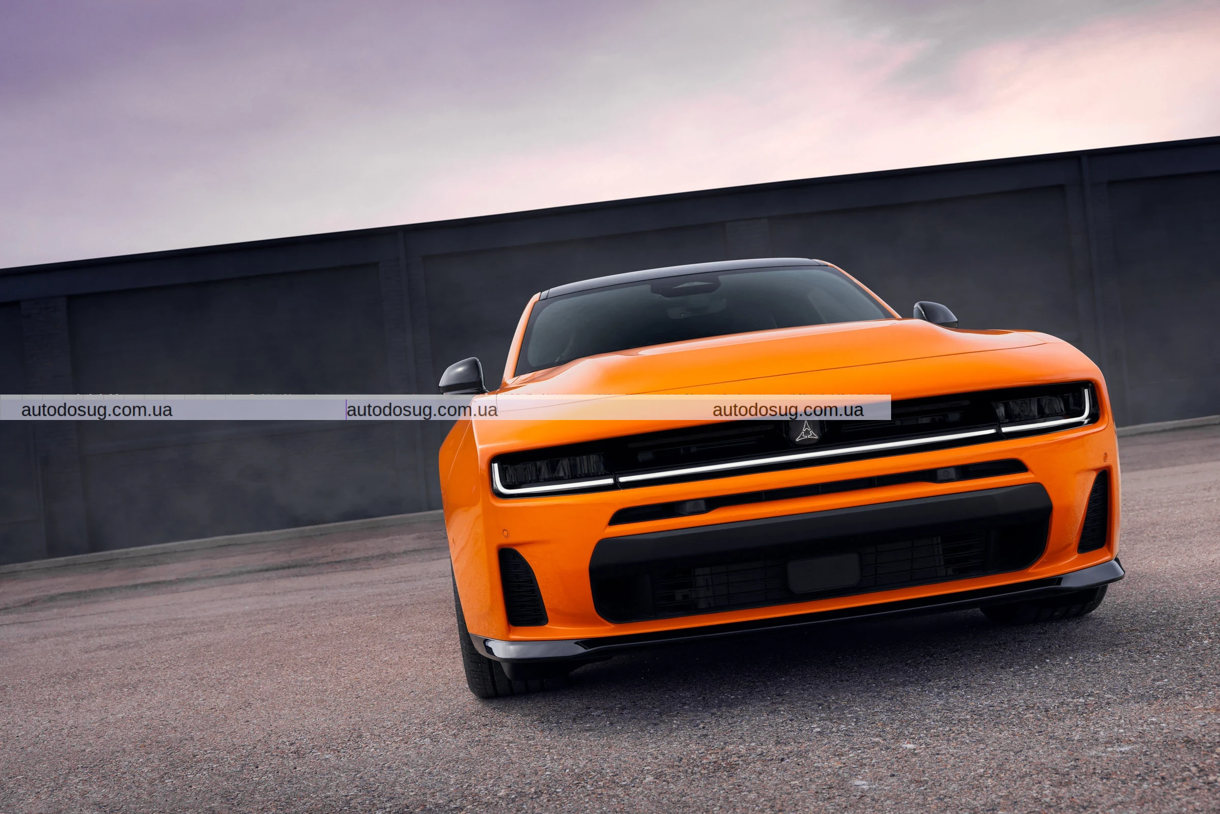 Dodge представила Charger з двигуном внутрішнього згоряння
