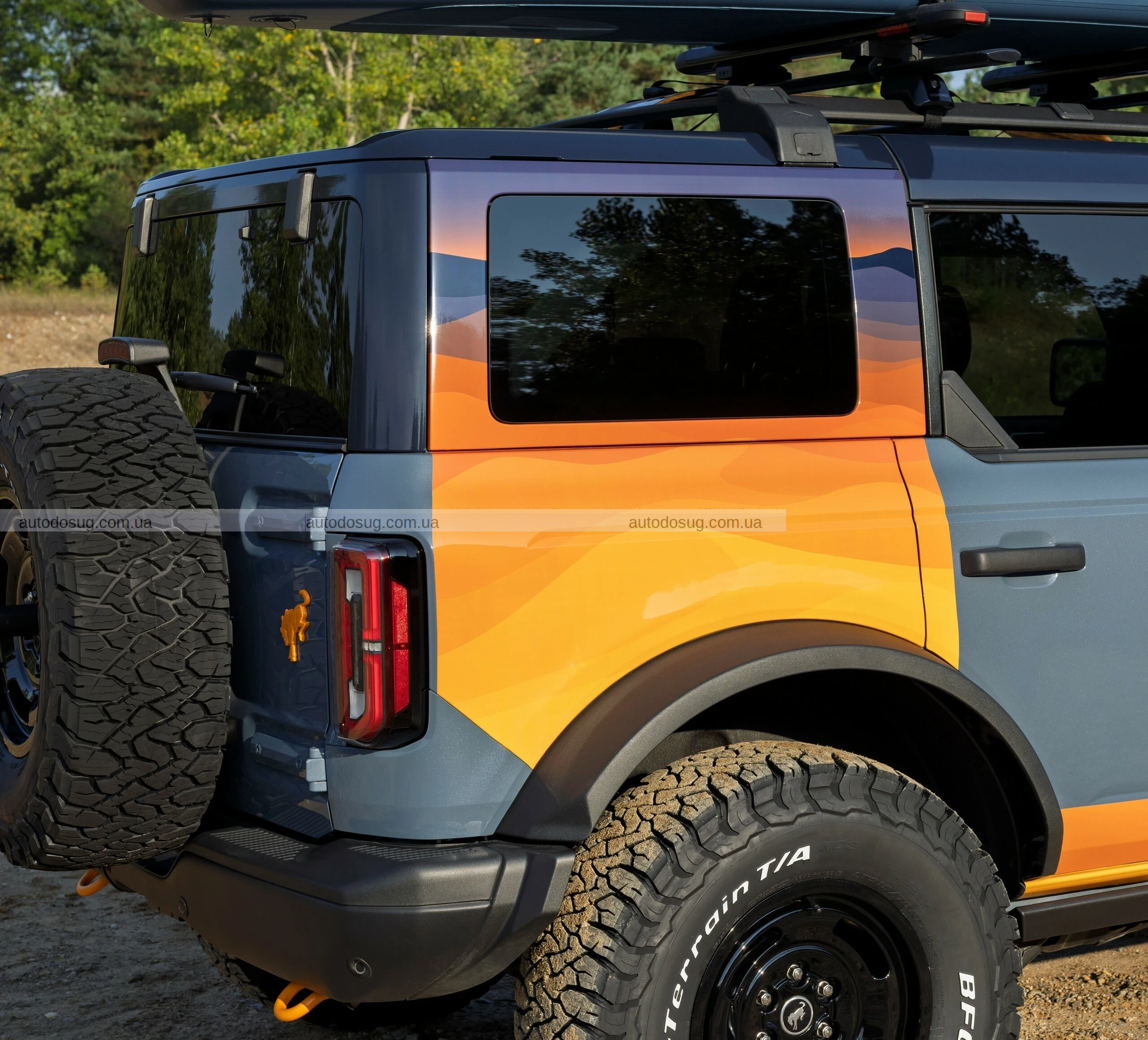 Ford створив ексклюзивні Bronco у стилі дюн Сільвер-Лейк