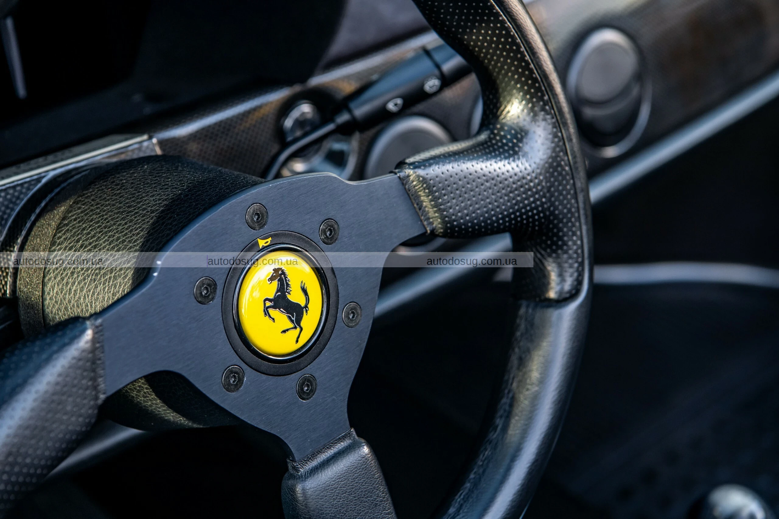 Існують лише два таких Ferrari, і один щойно побив рекорди