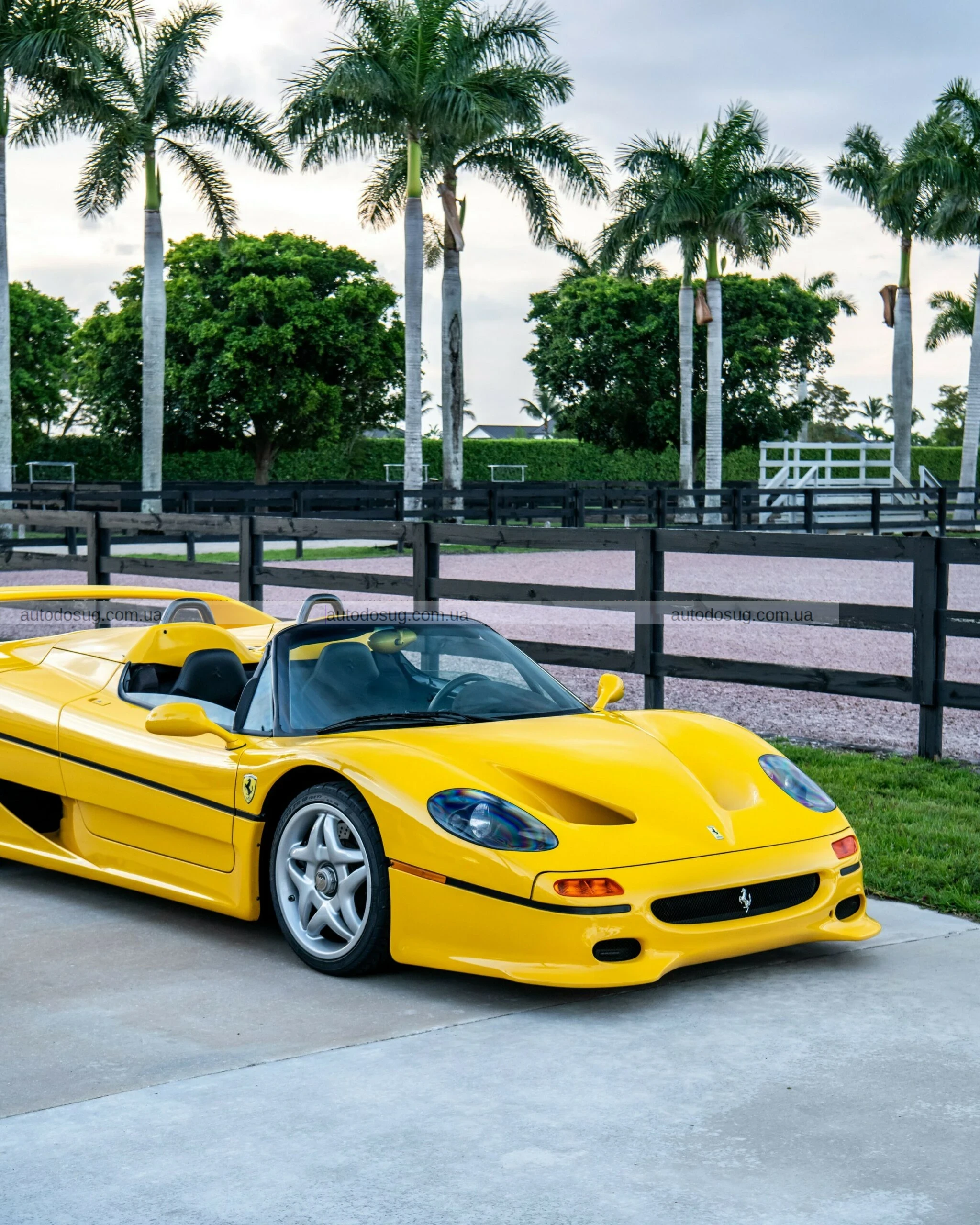 Існують лише два таких Ferrari, і один щойно побив рекорди