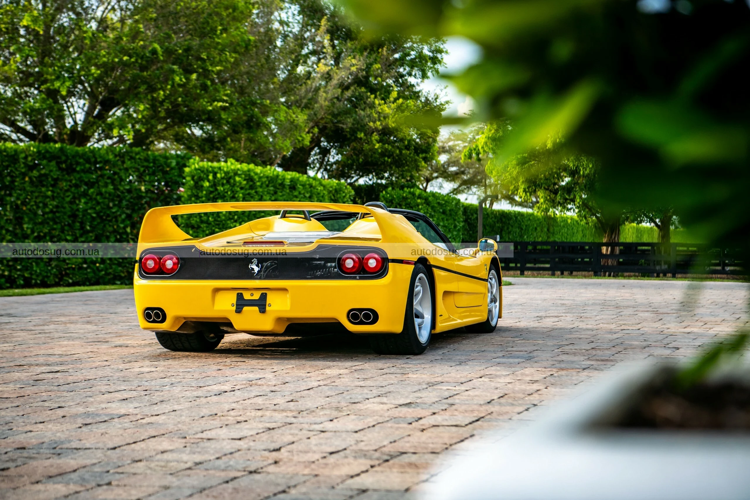 Існують лише два таких Ferrari, і один щойно побив рекорди