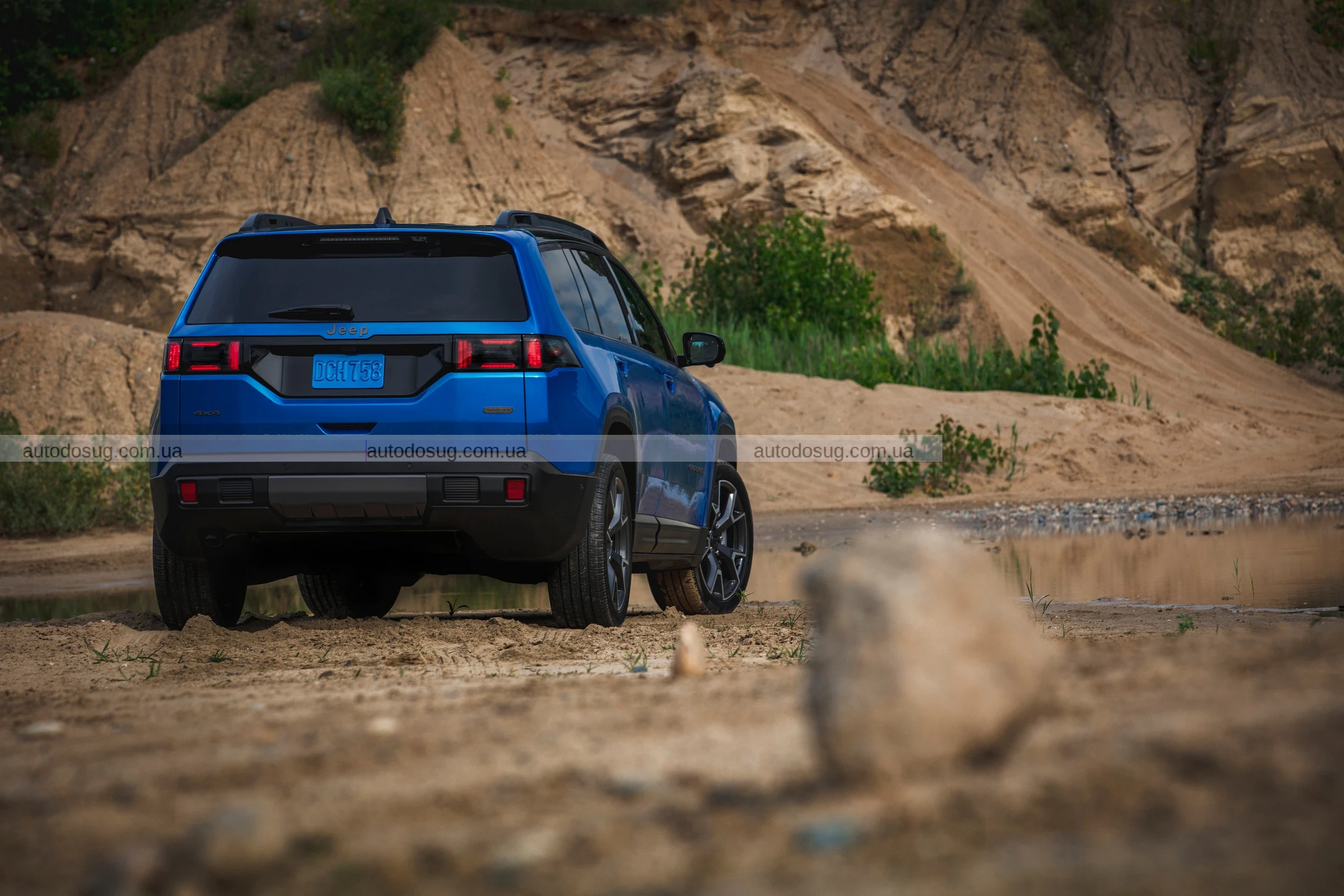 Jeep Cherokee повертається як розкішний гібрид