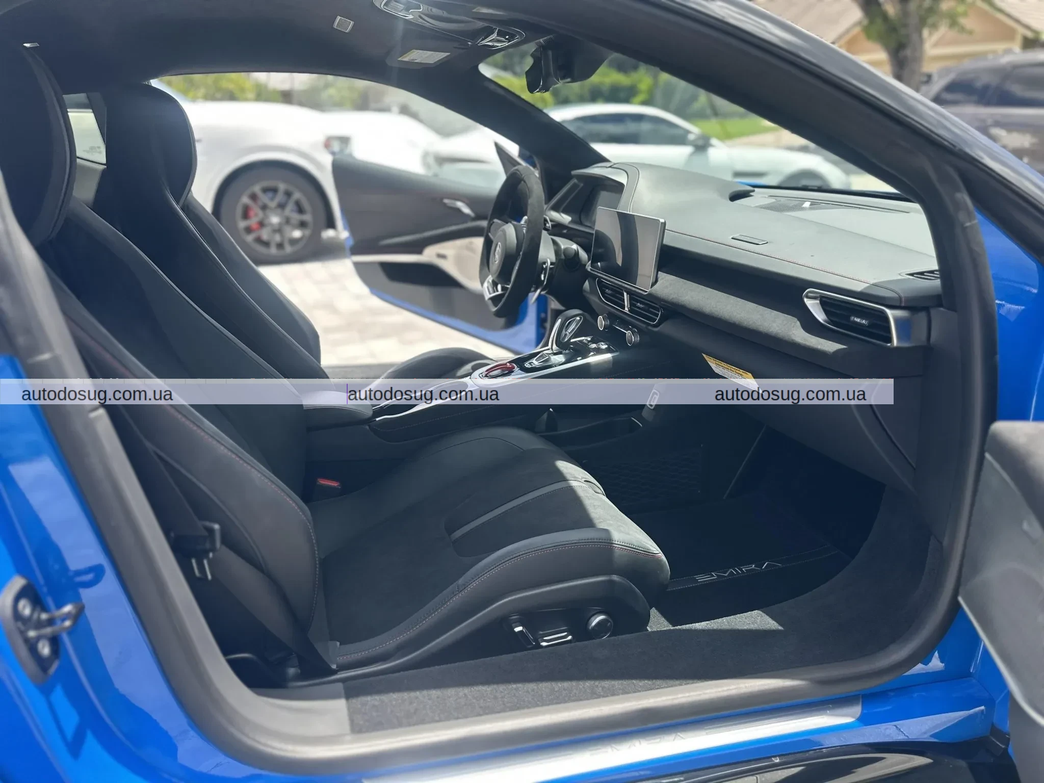 Lotus Emira випробовує реальність