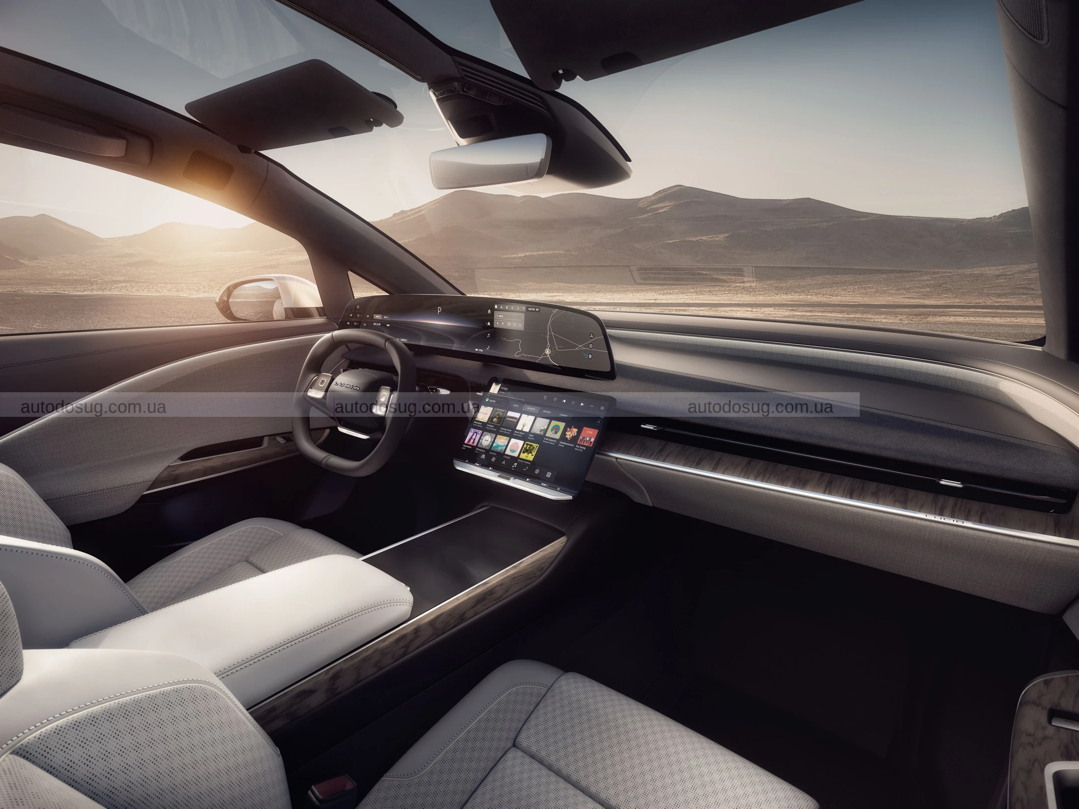 Lucid представить позатрасовий Gravity для Pebble Beach