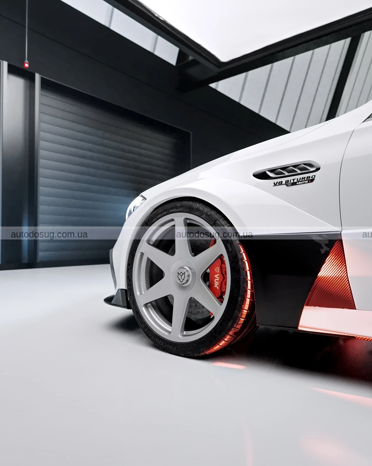 Mercedes-AMG C63 нарешті отримує двигун V8