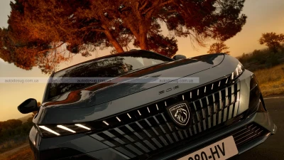 Фейсліфтинг Peugeot 308 позбувся іклів