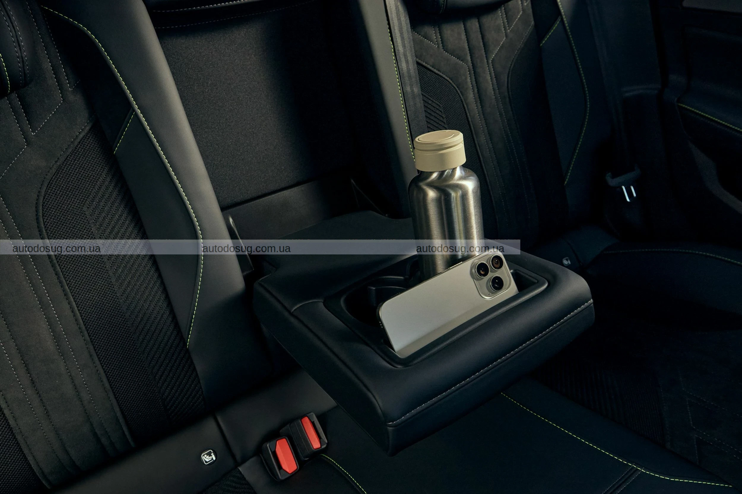 Фейсліфтинг Peugeot 308 позбувся іклів