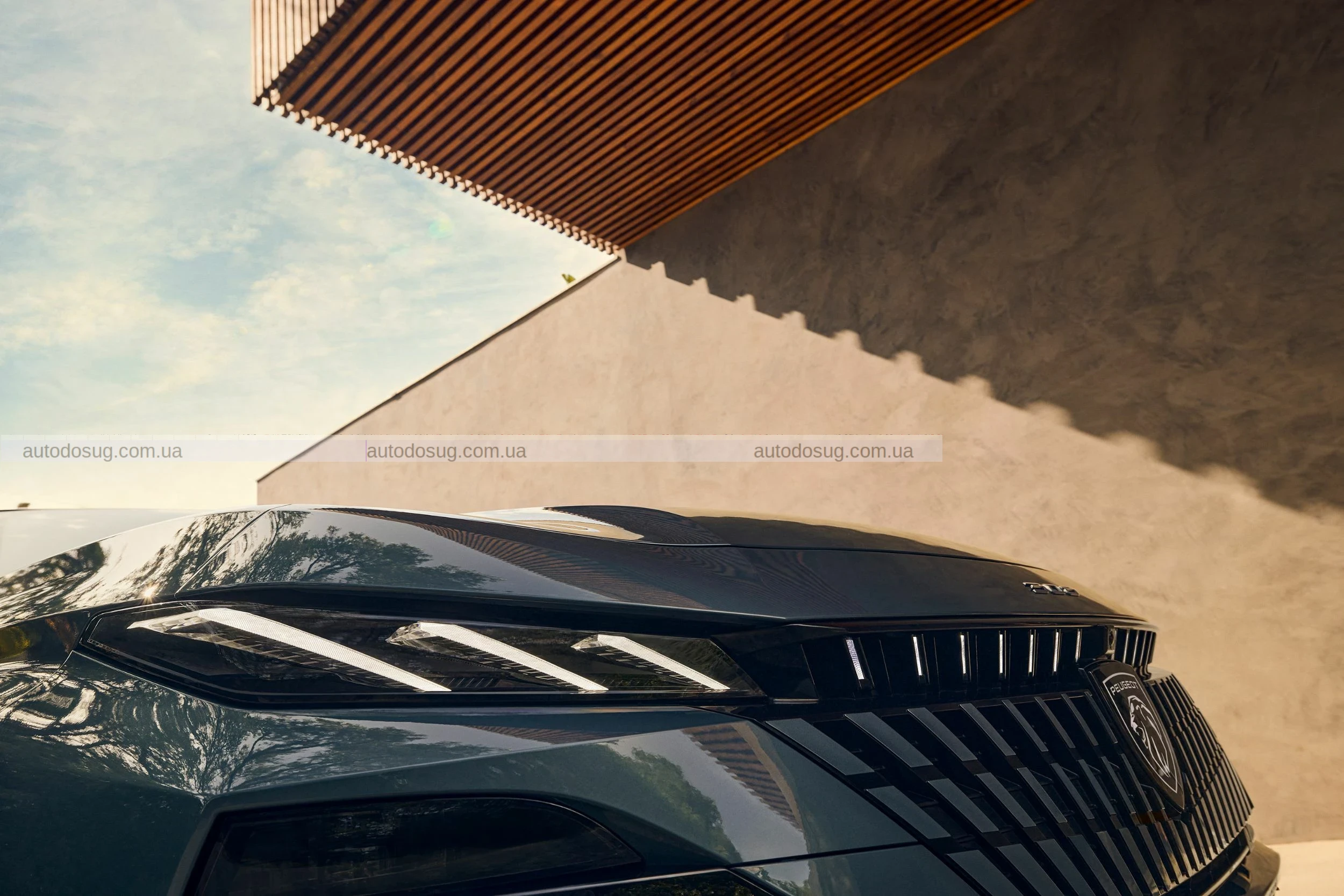 Фейсліфтинг Peugeot 308 позбувся іклів