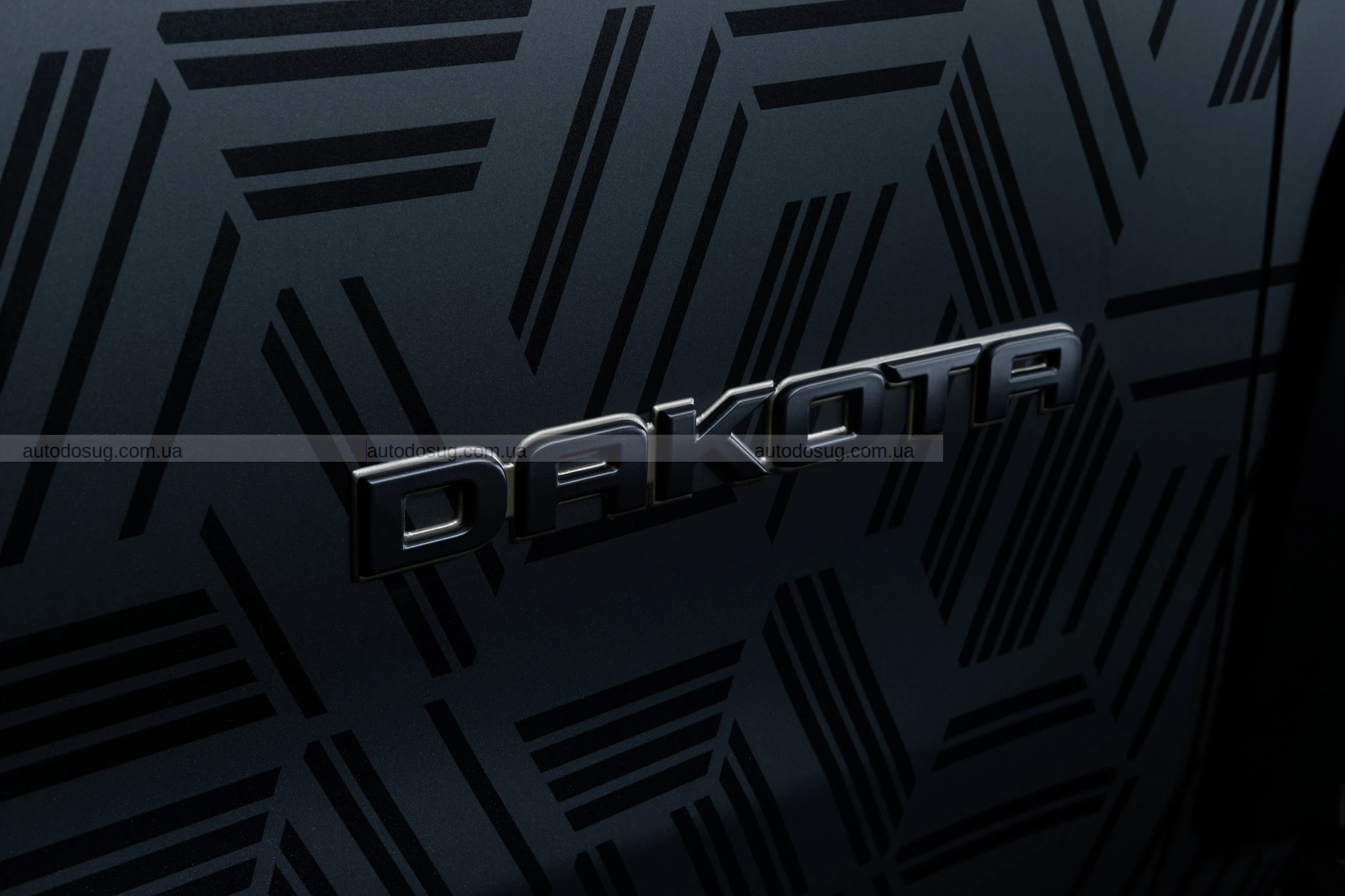 Ram щойно представив Dakota Nightfall