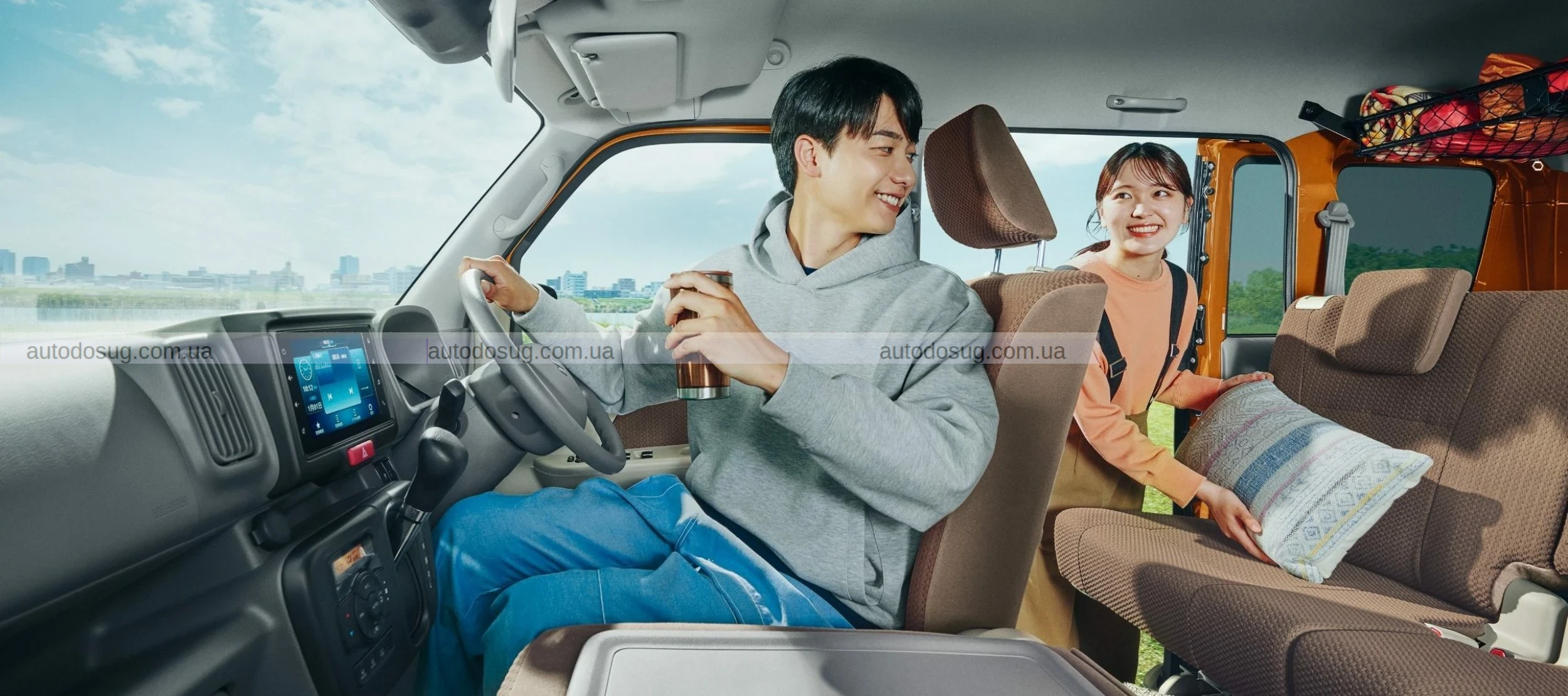 Suzuki оновлює свій Kei Van та спокушає покупців позашляховиків