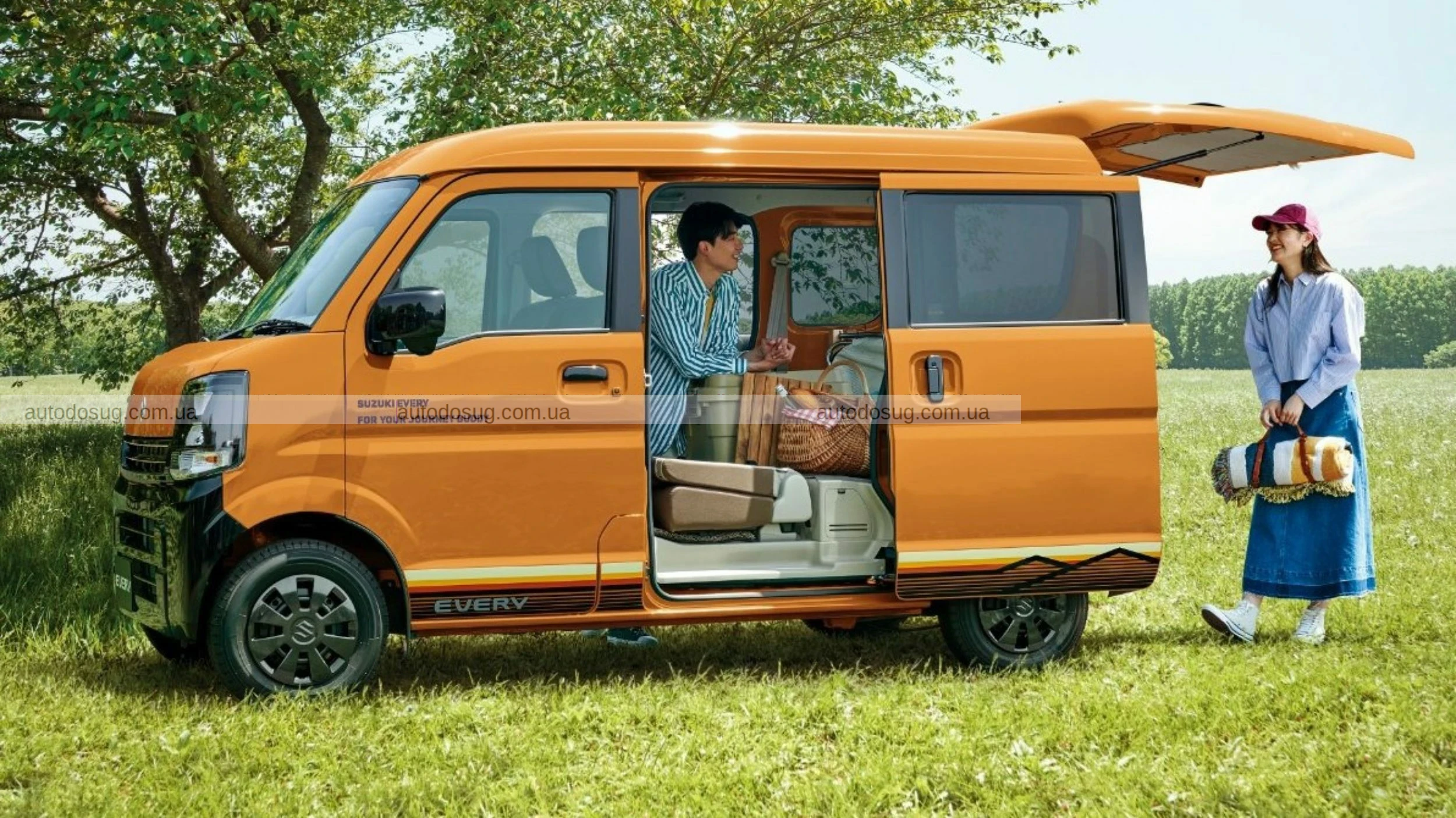 Suzuki оновлює свій Kei Van та спокушає покупців позашляховиків