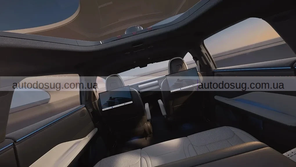 Tensor представила Robocar - перший автономний електрокросовер