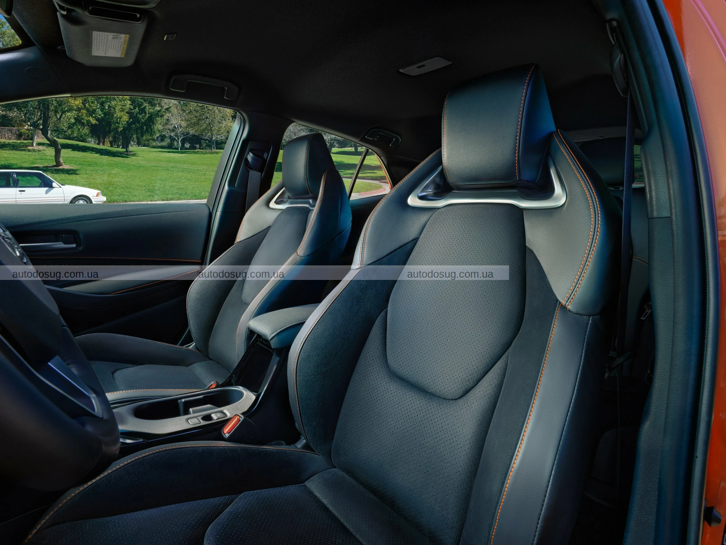 Toyota Corolla демонструє ретро-стиль, нові технології та доступну ціну