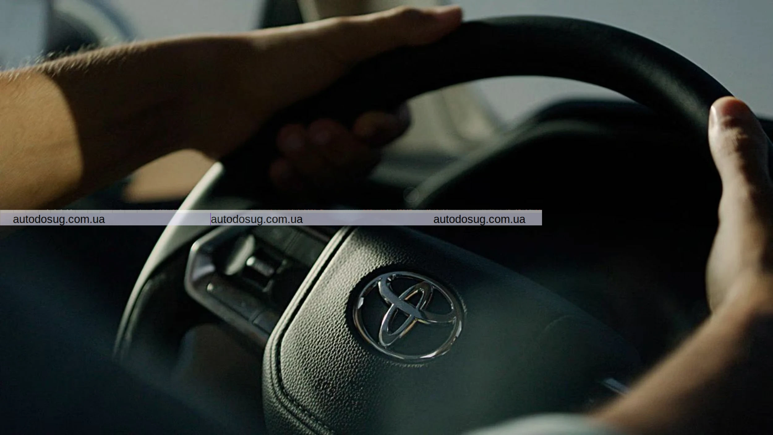 Toyota Land Cruiser 300 Series лідирує в продажах