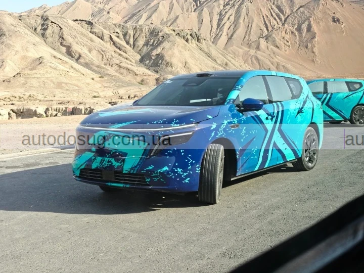 Цей електрокросовер може стати наступним хітом Nissan