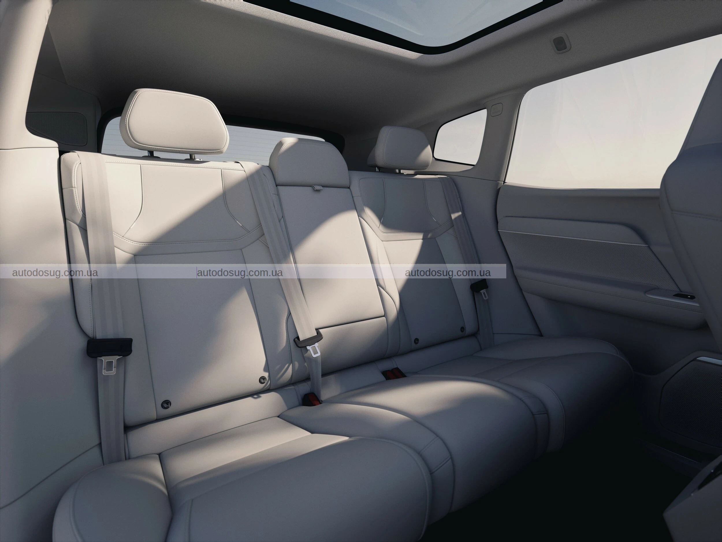 Volvo XC70 повертається як шикарний гібридний кросовер із підзарядкою