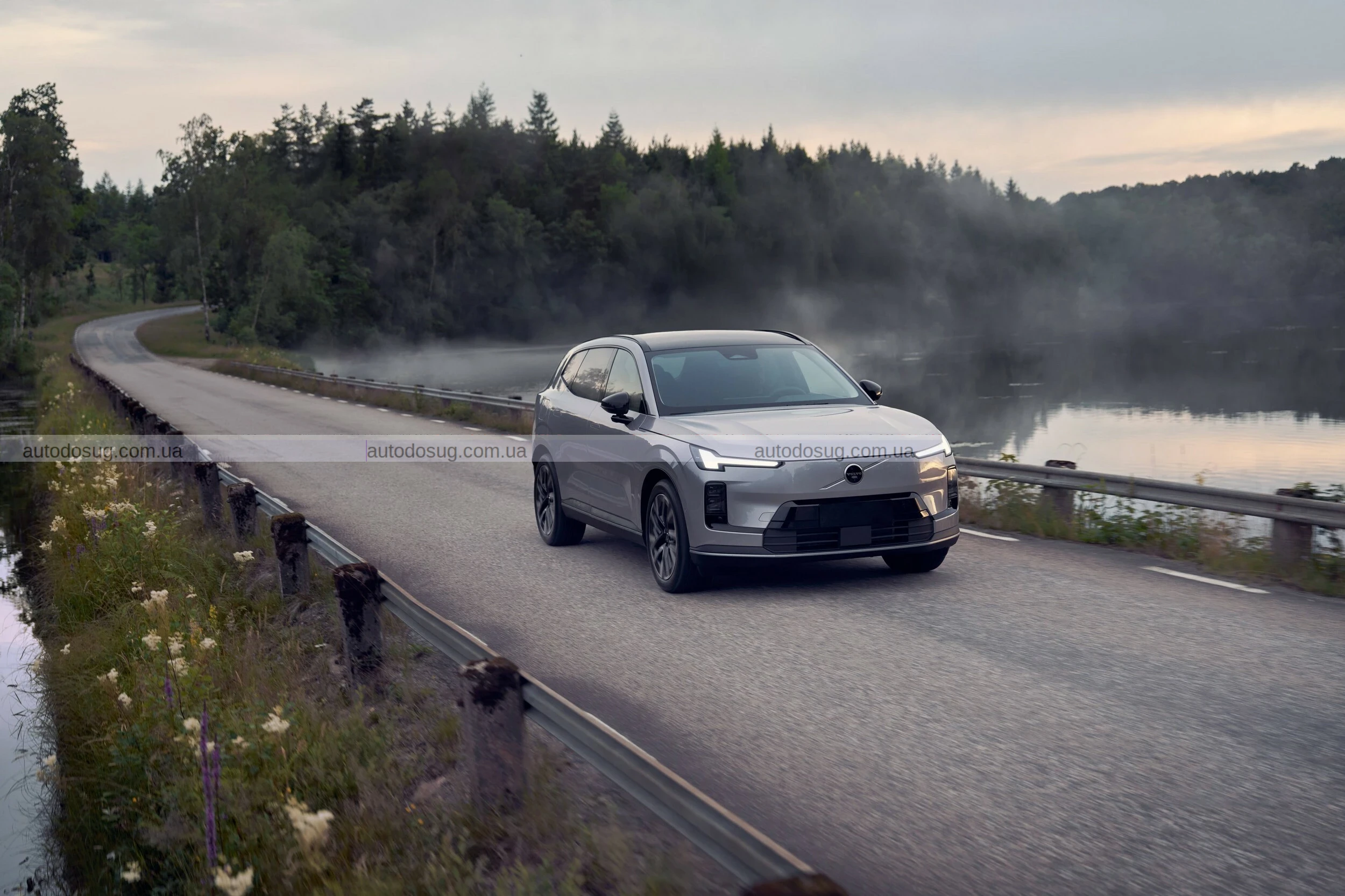 Volvo XC70 повертається як шикарний гібридний кросовер із підзарядкою