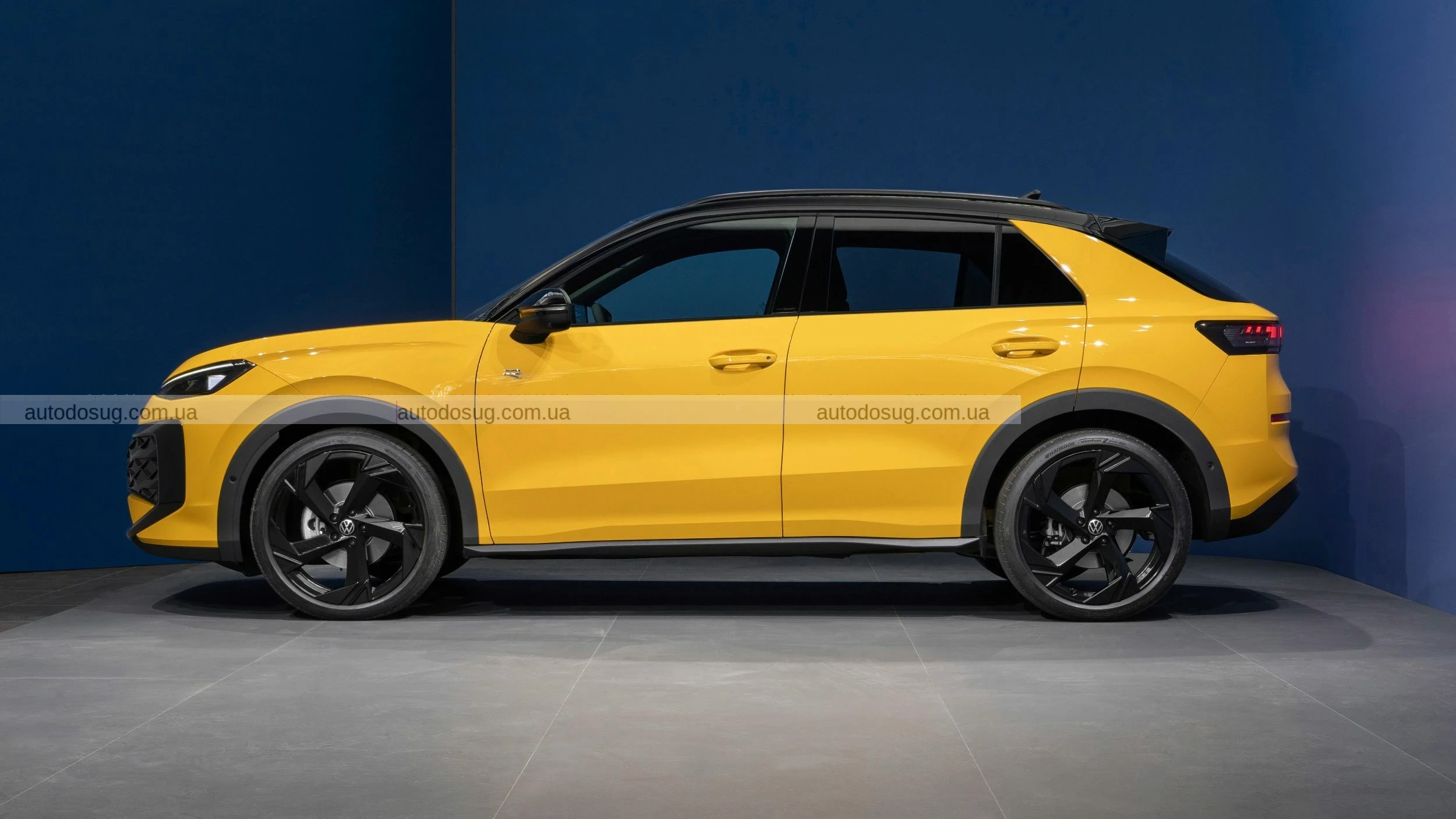 VW представляє найкрутіший гібридний позашляховик T-Roc