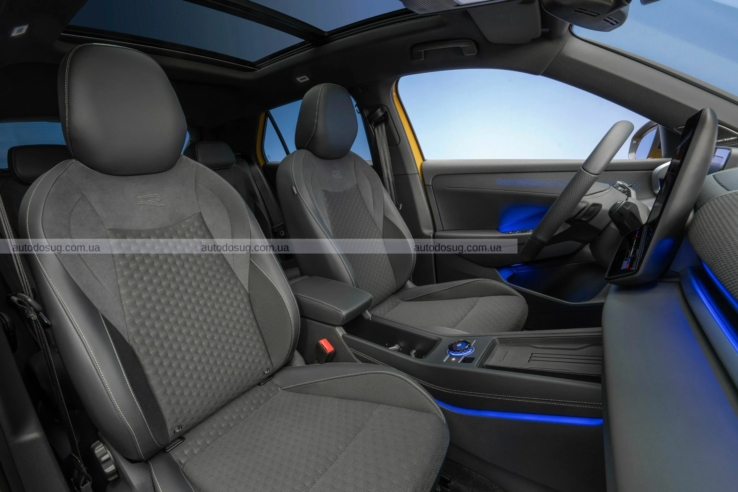 VW представляє найкрутіший гібридний позашляховик T-Roc