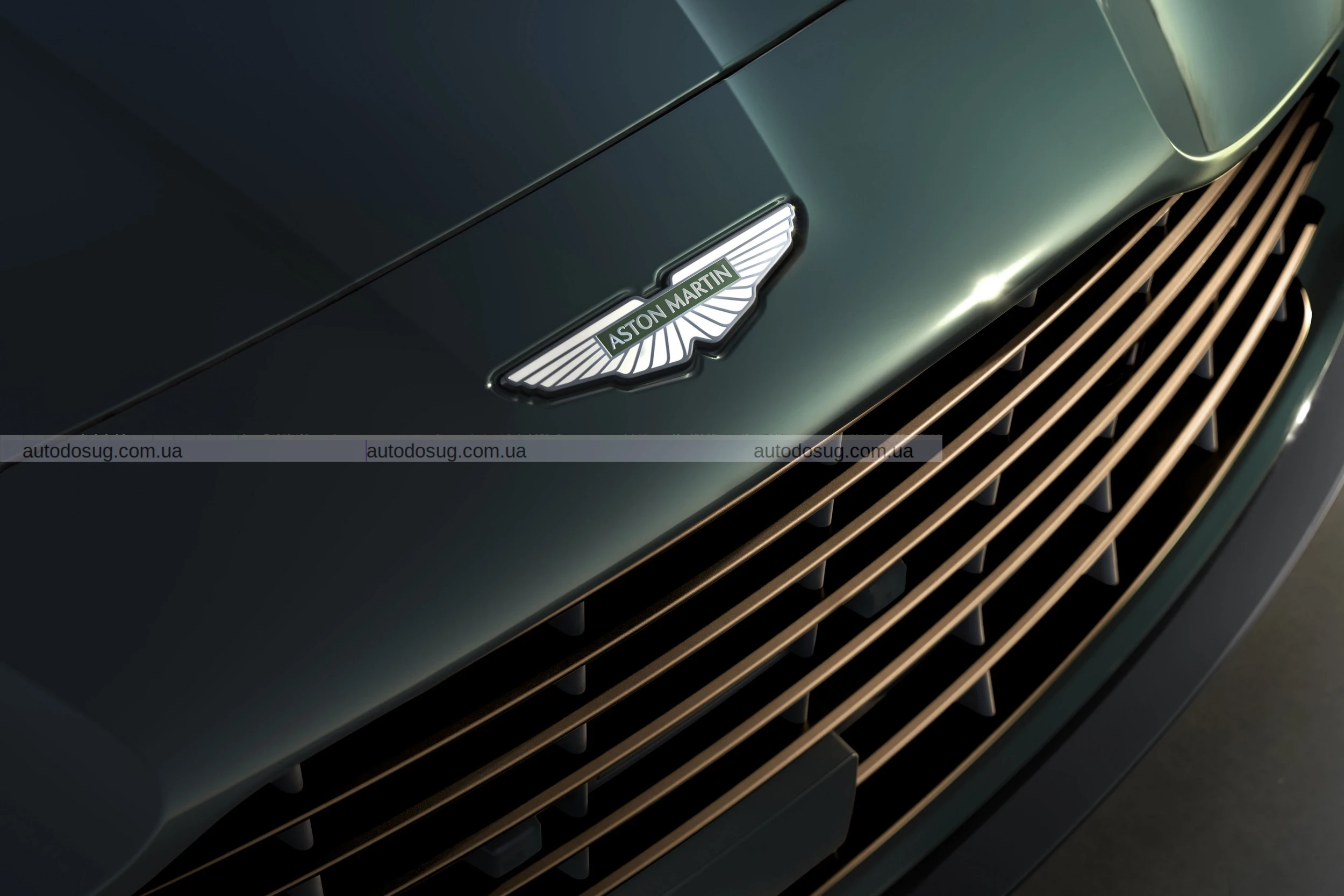 Aston Martin створив два приголомшливих кабріолети