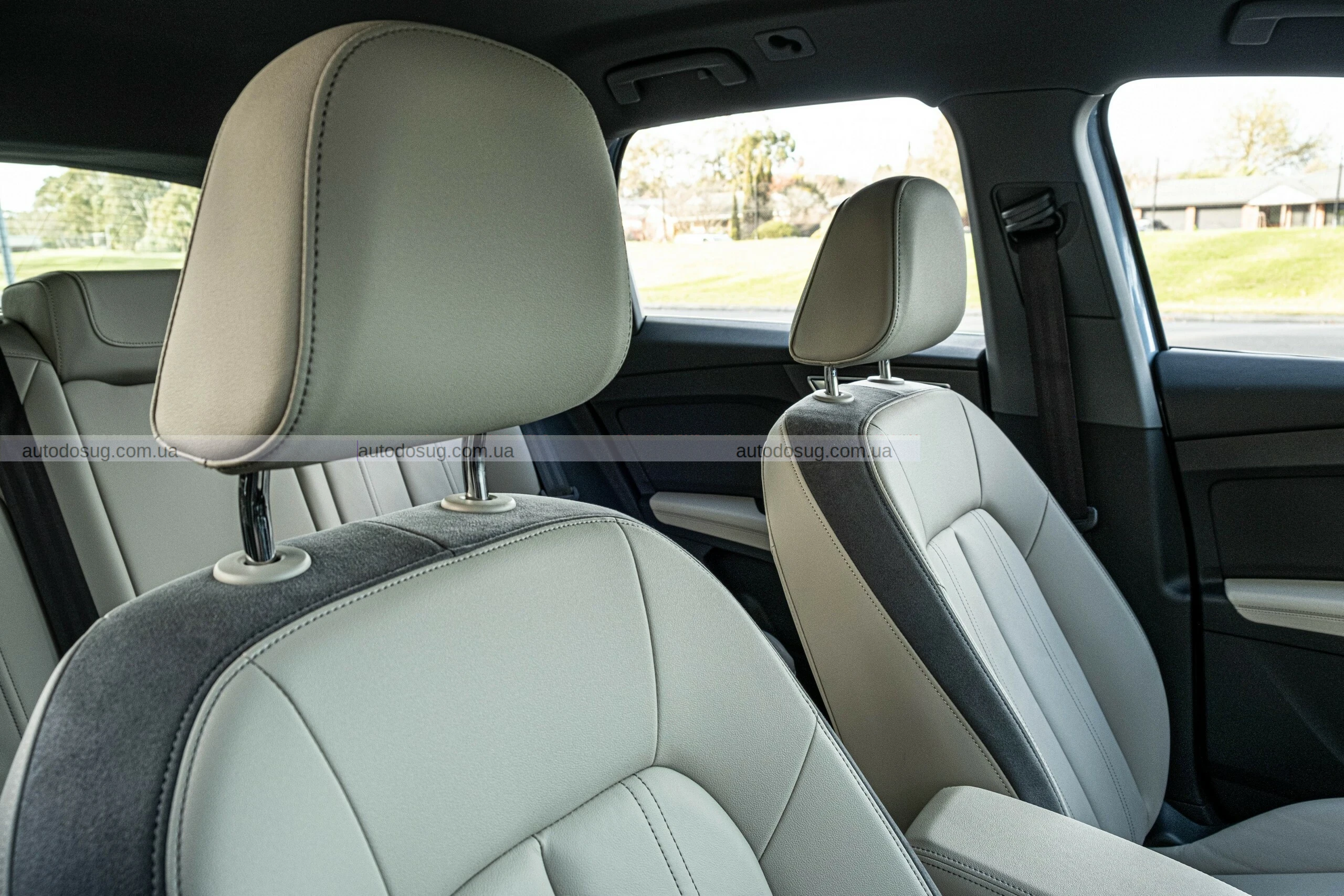 Audi Q4 45 e-tron демонструє комфорт з прихованими недоліками