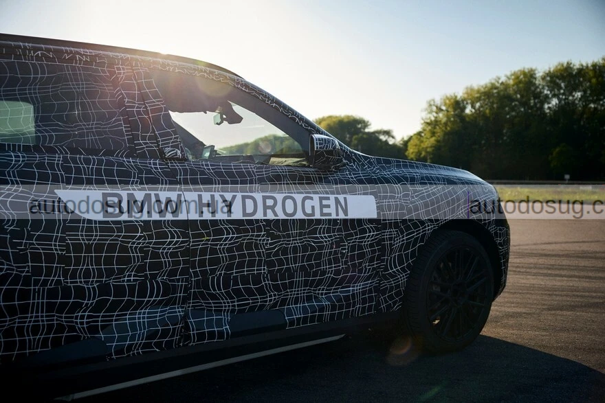 BMW iX5 Hydrogen (2028) — чи стане водень новим стандартом для X5?