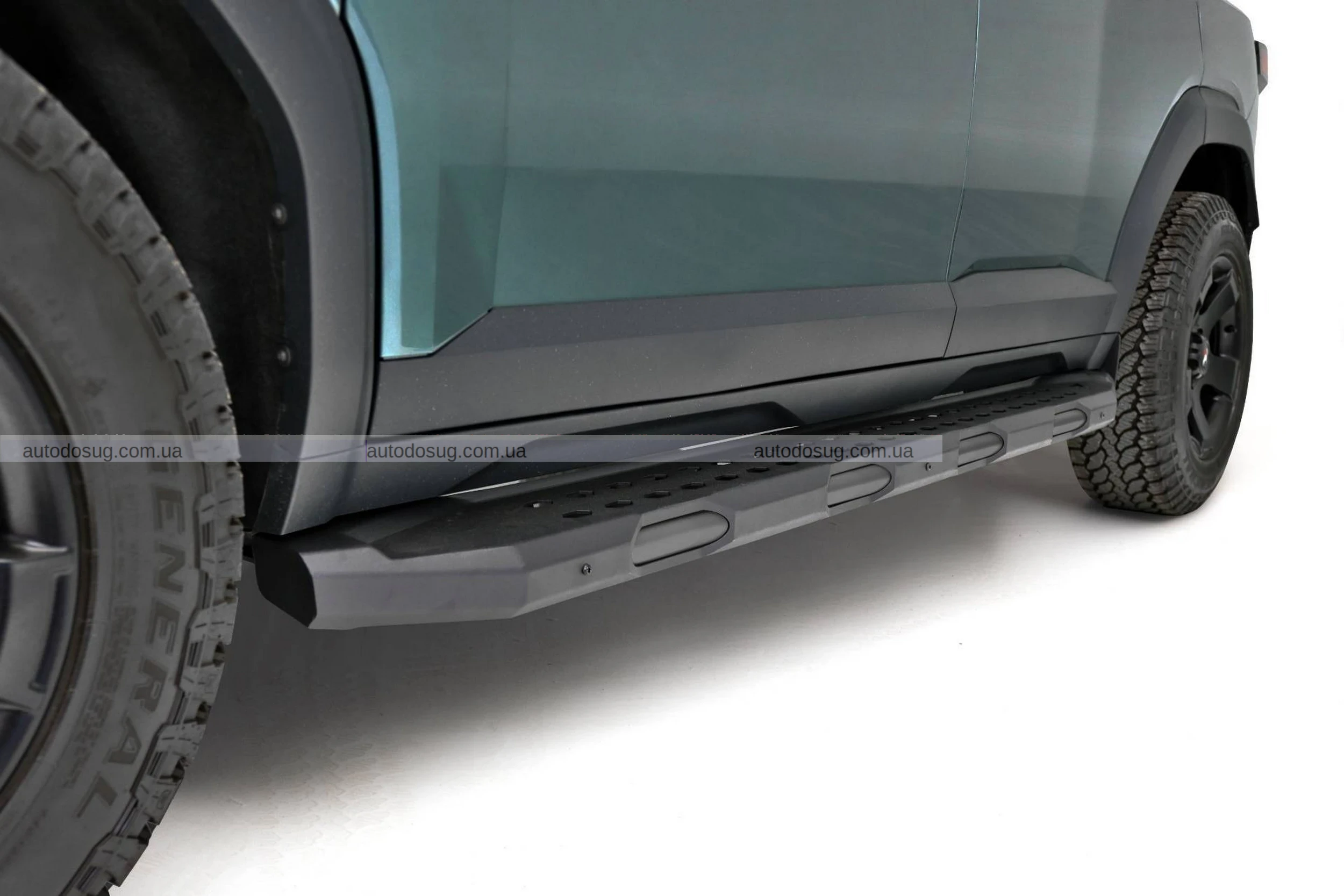 Dacia Bigster отримує «офроад» і «стріт» апгрейди від дилера: два стиля, одна основа